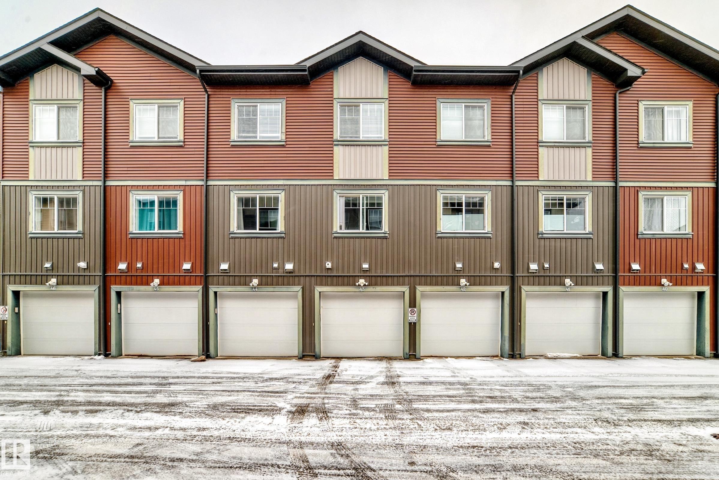 43 3305 Orchards Link, Edmonton, AB - Outdoor With Exterior