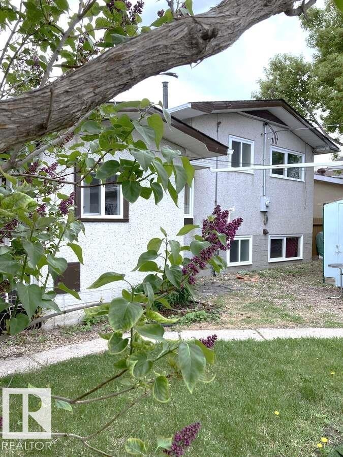 15212 86 Avenue, Edmonton, AB - Outdoor