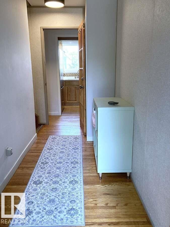 15212 86 Avenue, Edmonton, AB - Indoor Photo Showing Other Room