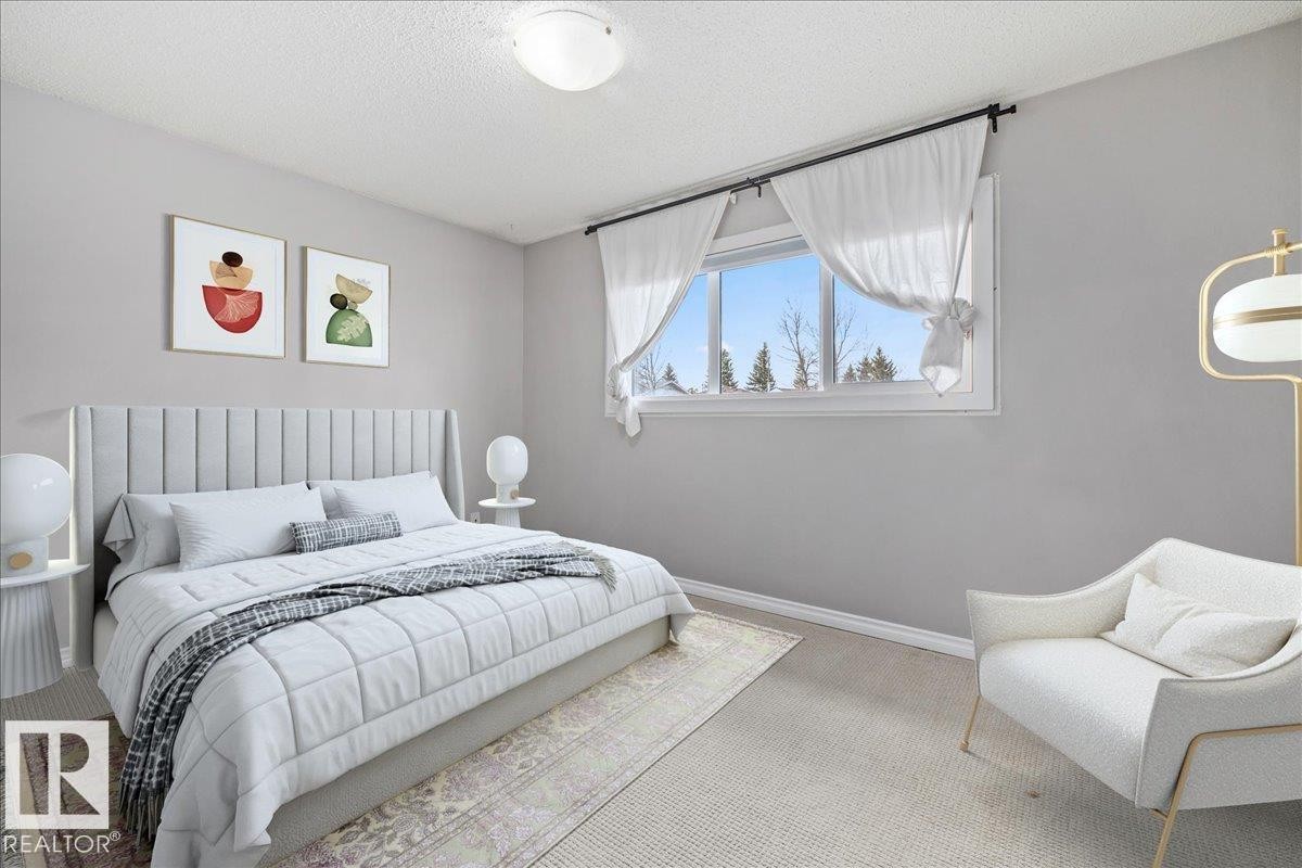 7927 71 Avenue, Edmonton, AB - Indoor Photo Showing Bedroom