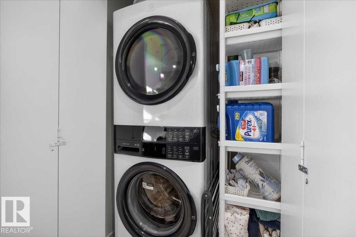 #114 2504 109 St Nw, Edmonton, AB - Indoor Photo Showing Laundry Room