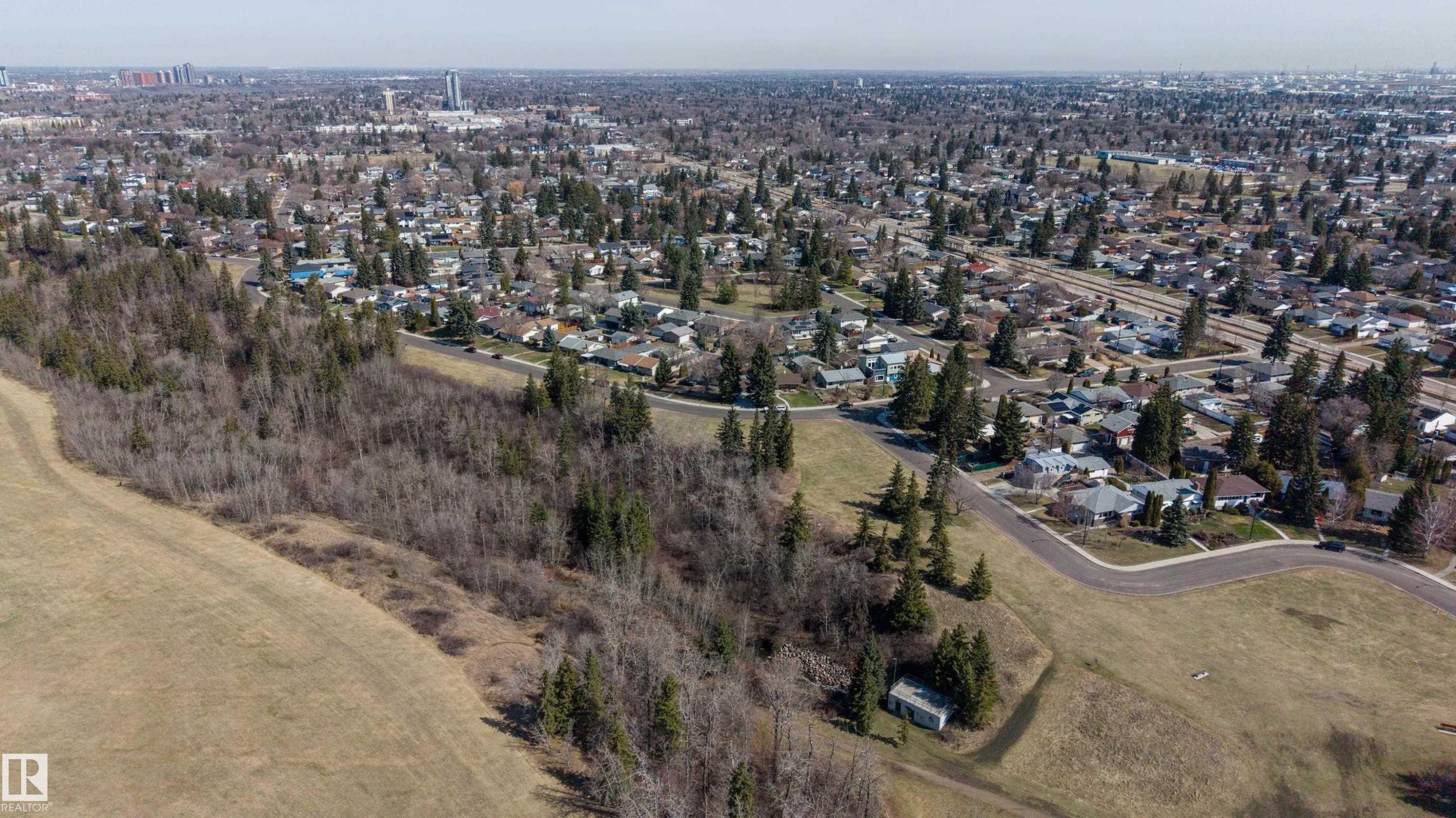 7108 83 Street, Edmonton, AB - Outdoor With View