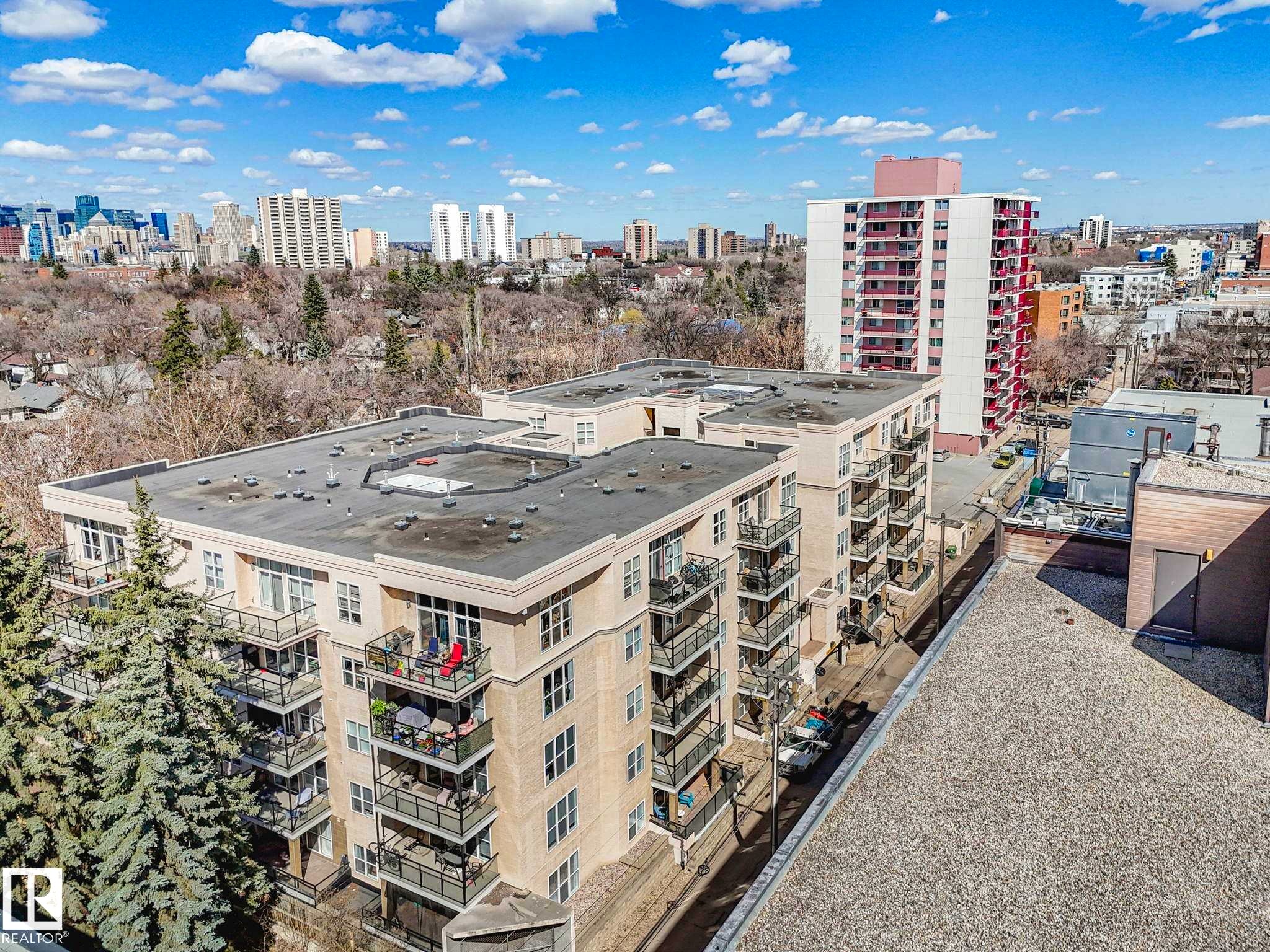 112 11039 83 Avenue, Edmonton, AB - Outdoor With View