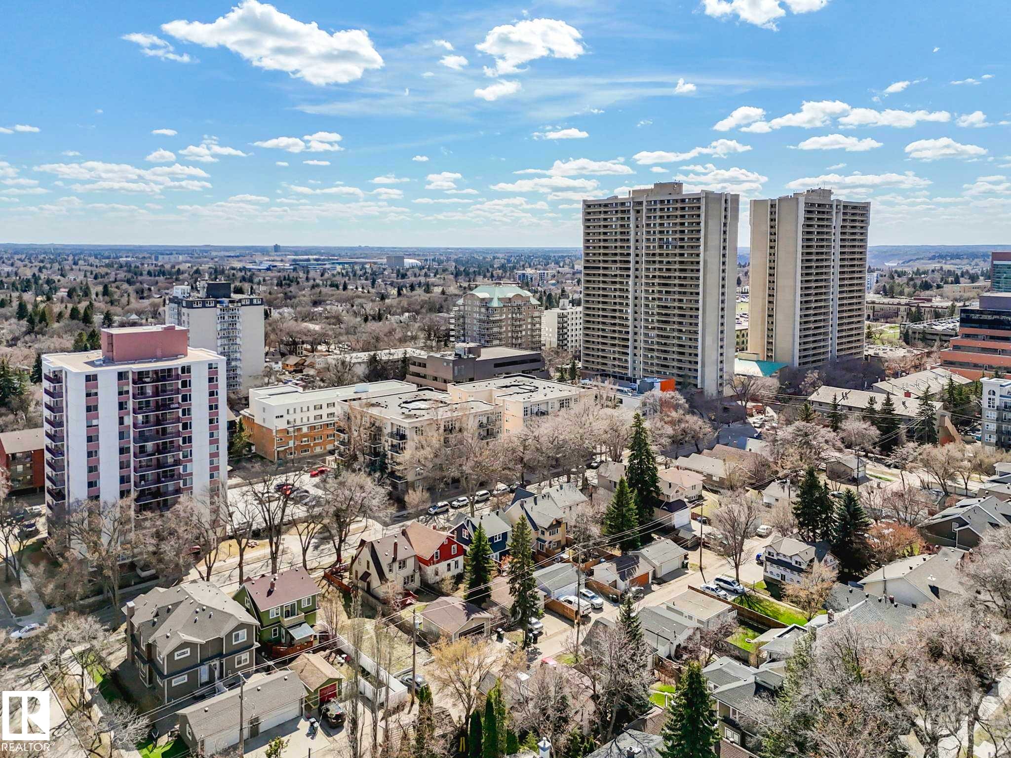112 11039 83 Avenue, Edmonton, AB - Outdoor With View