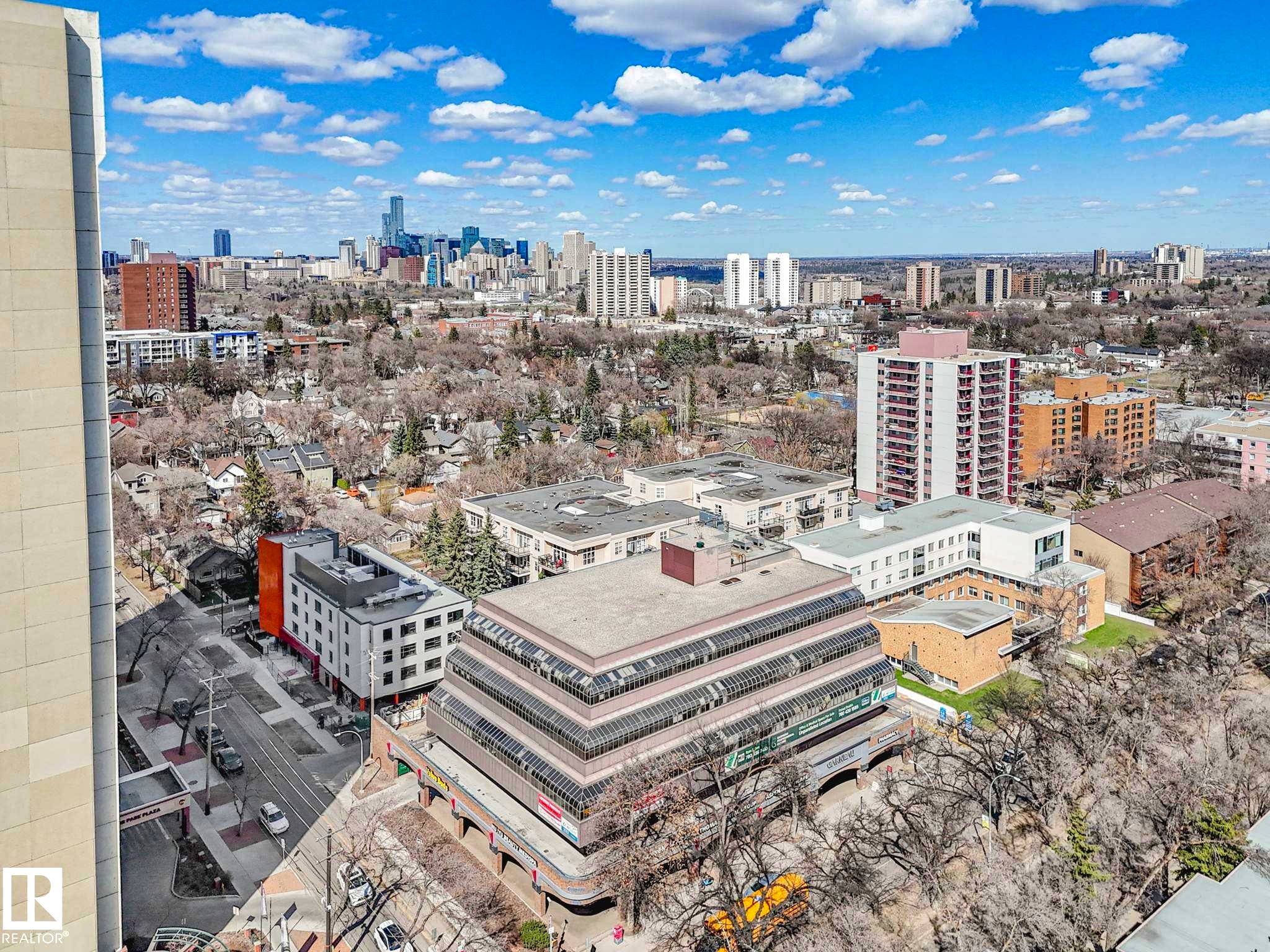 112 11039 83 Avenue, Edmonton, AB - Outdoor With View