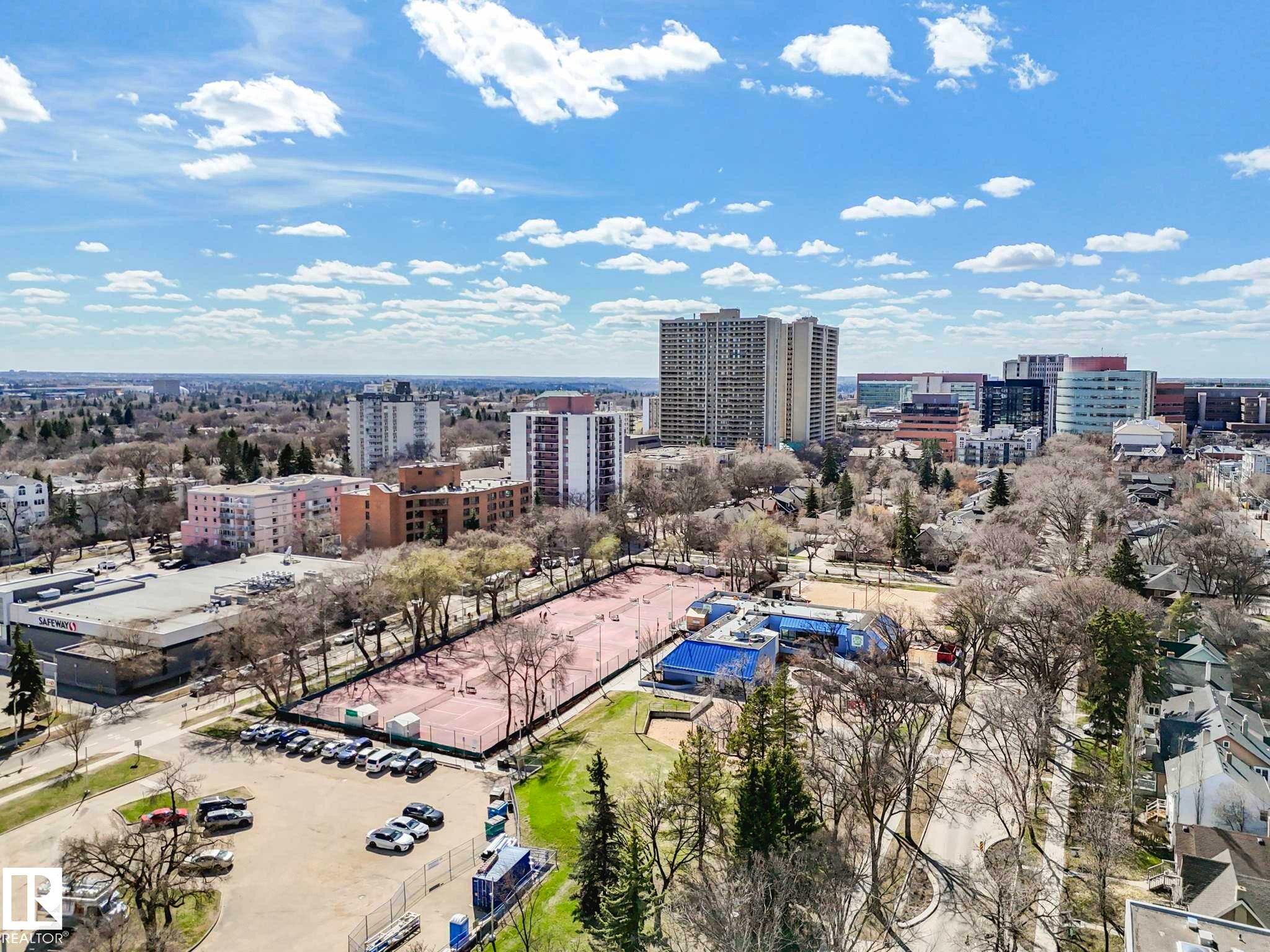 112 11039 83 Avenue, Edmonton, AB - Outdoor With View