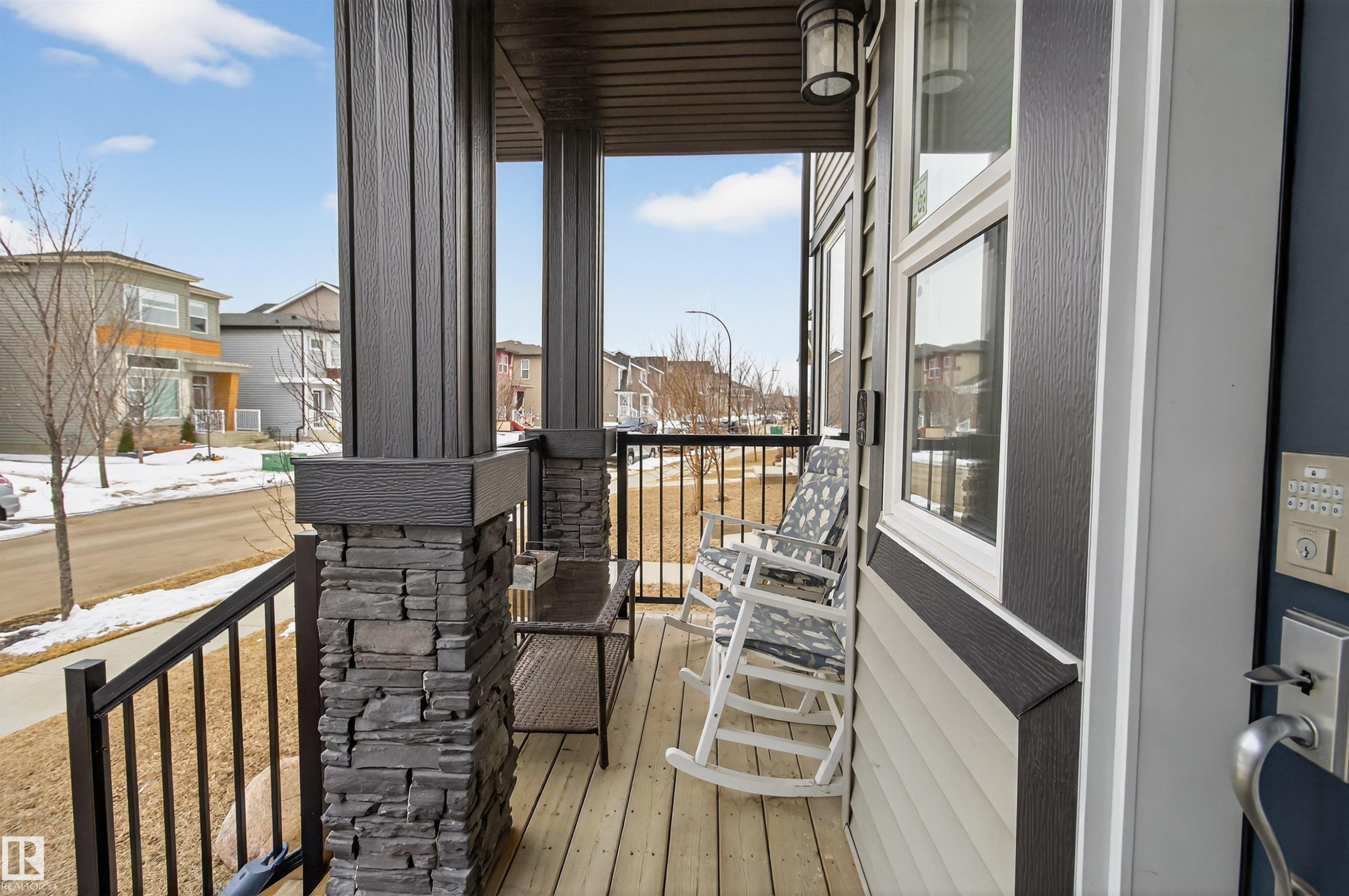 385 Charlesworth Drive, Edmonton, AB - Outdoor With Deck Patio Veranda With Exterior