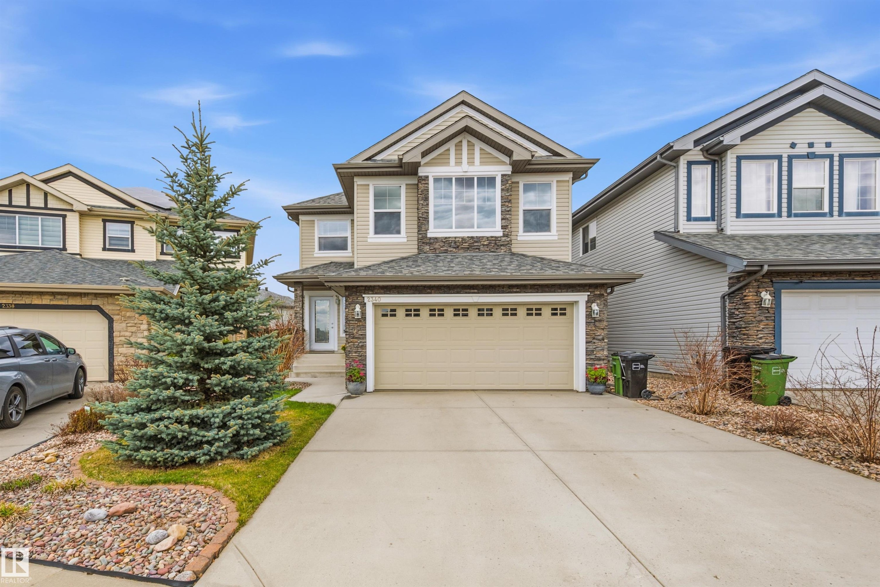 2340 Hagen Link, Edmonton, AB - Outdoor With Facade