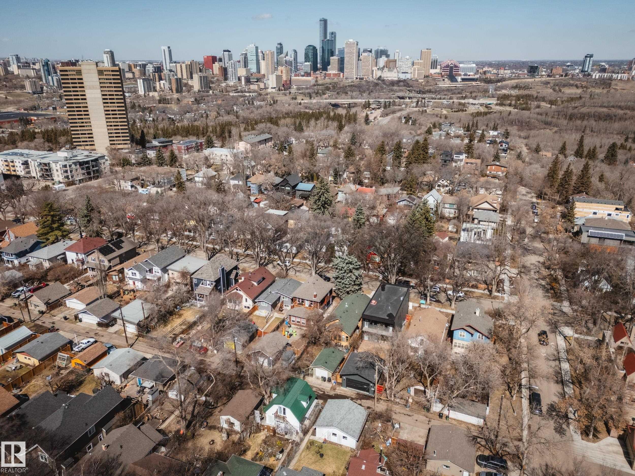 9815 90 Avenue, Edmonton, AB - Outdoor With View