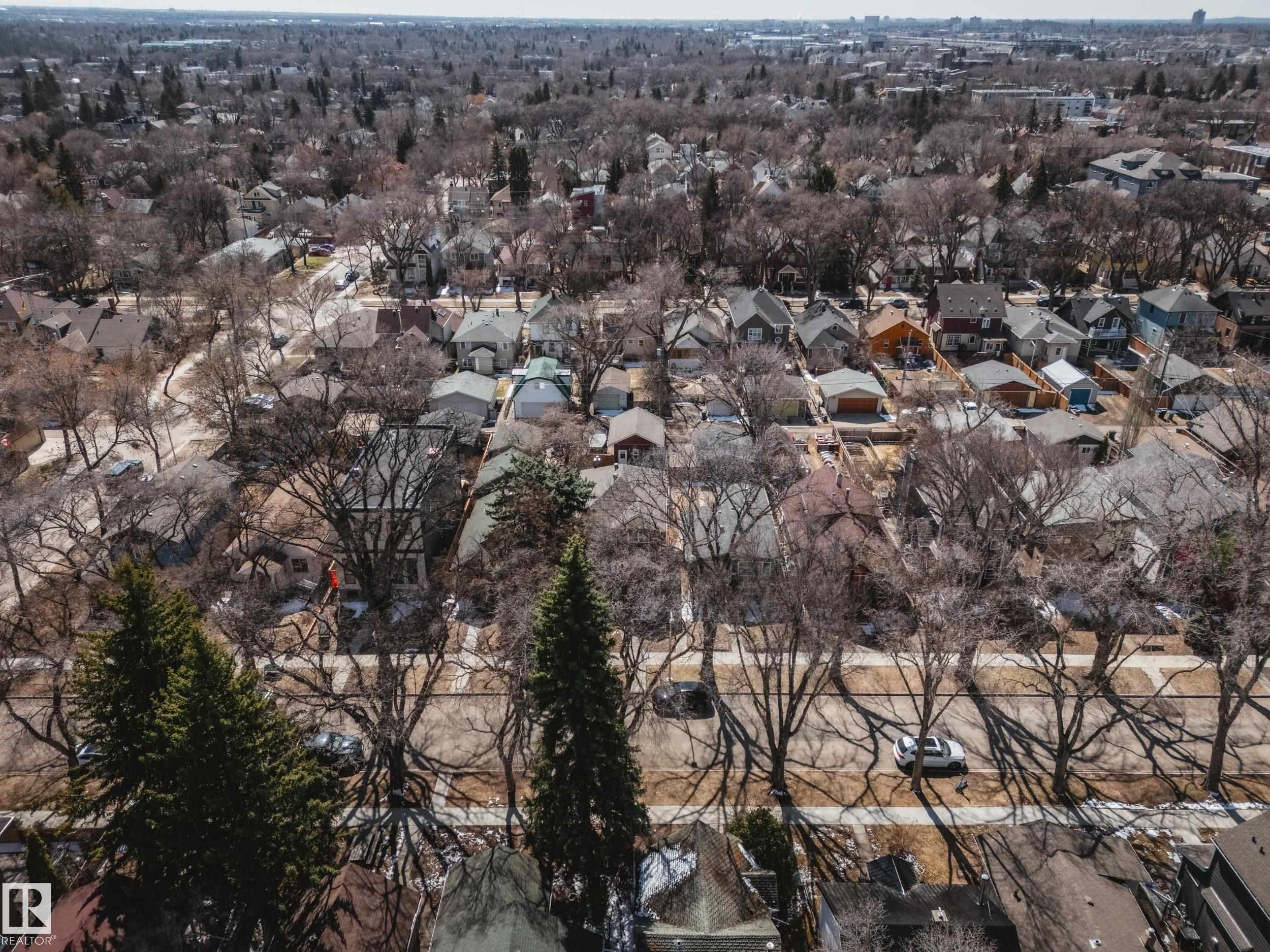 9815 90 Avenue, Edmonton, AB - Outdoor With View