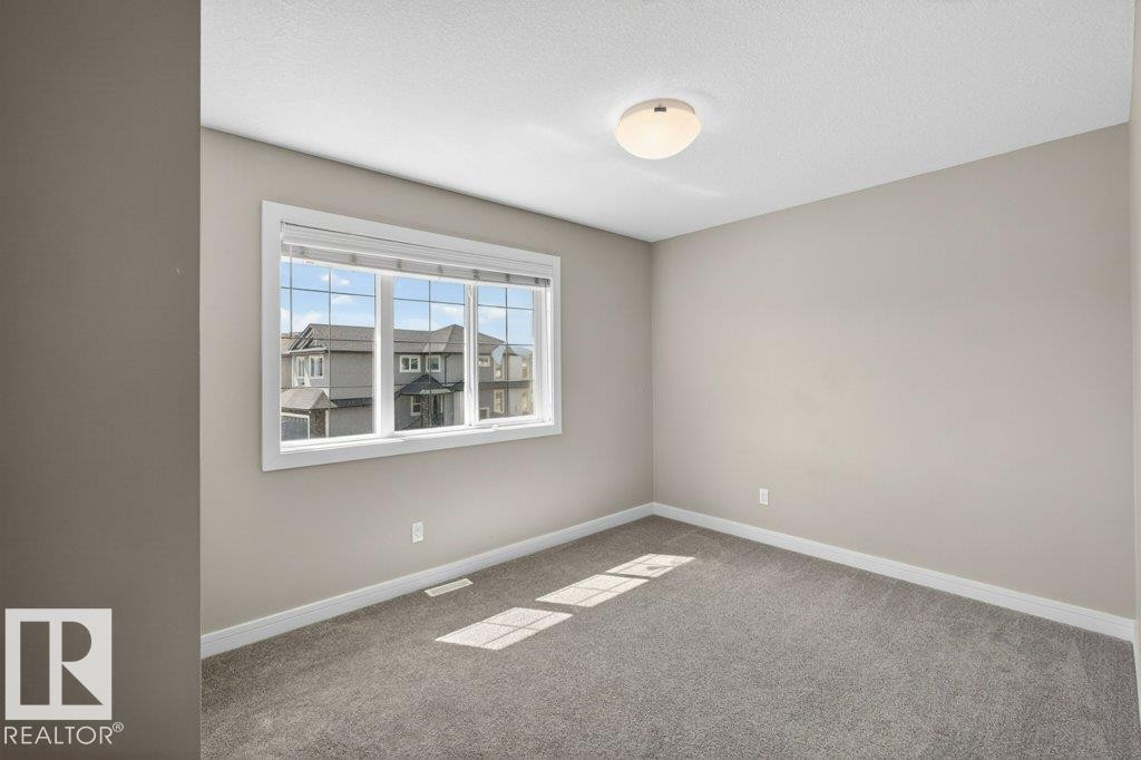 1363 Adamson Drive, Edmonton, AB - Indoor Photo Showing Other Room