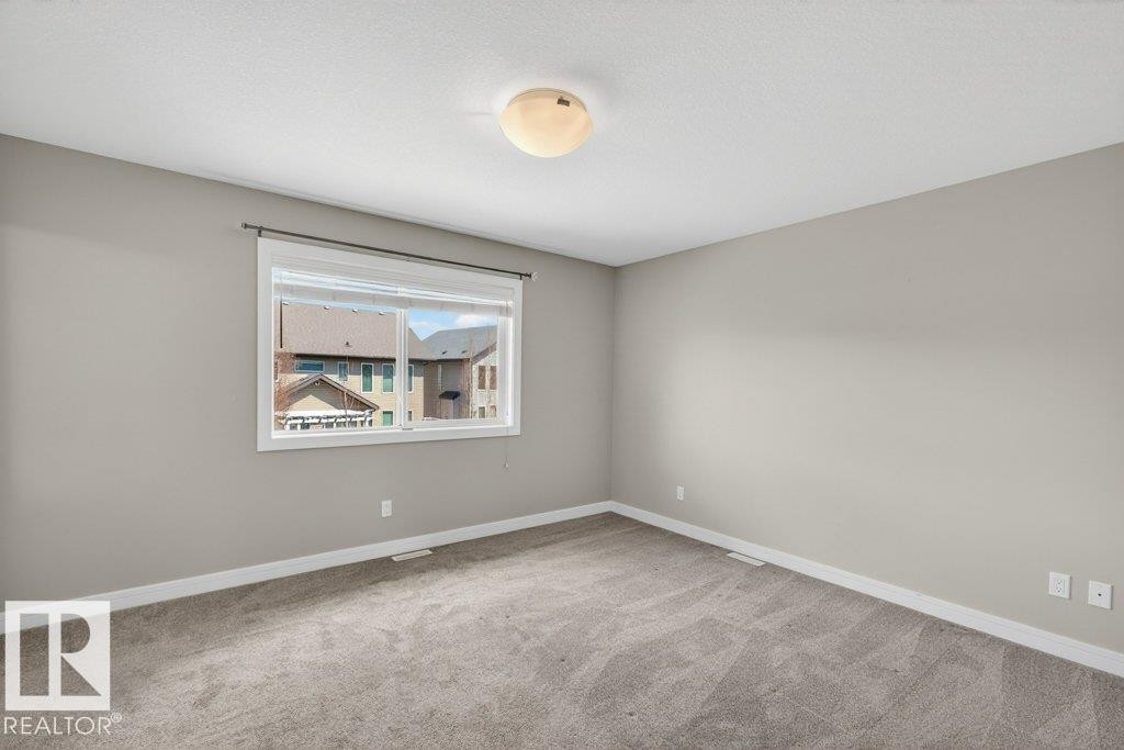 1363 Adamson Drive, Edmonton, AB - Indoor Photo Showing Other Room