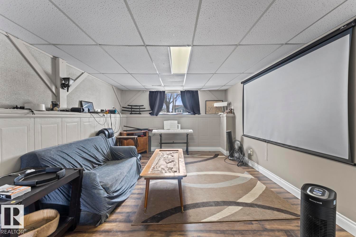 1815 Forest Drive, Cold Lake, AB - Indoor