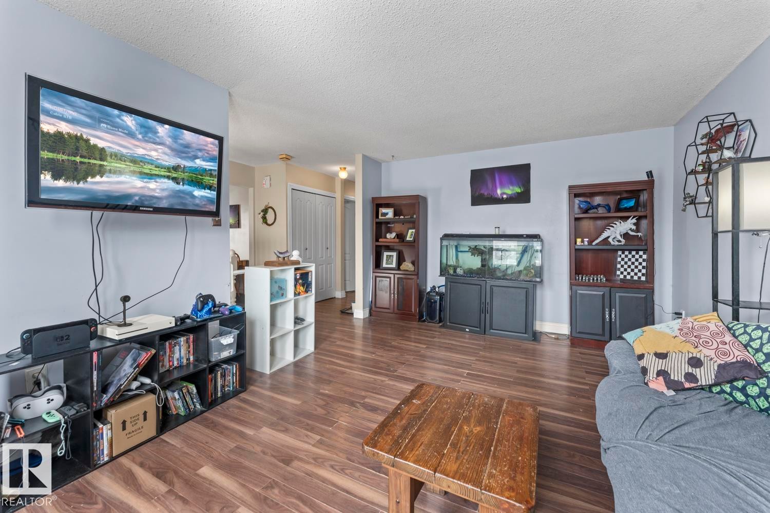 1815 Forest Drive, Cold Lake, AB - Indoor Photo Showing Other Room