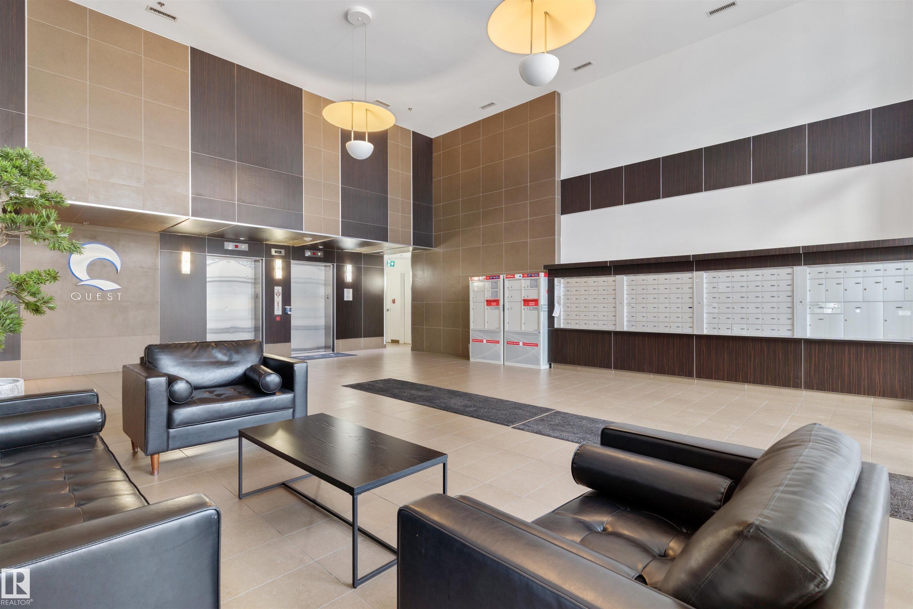 #1901 10388 105 St Nw, Edmonton, AB - Indoor