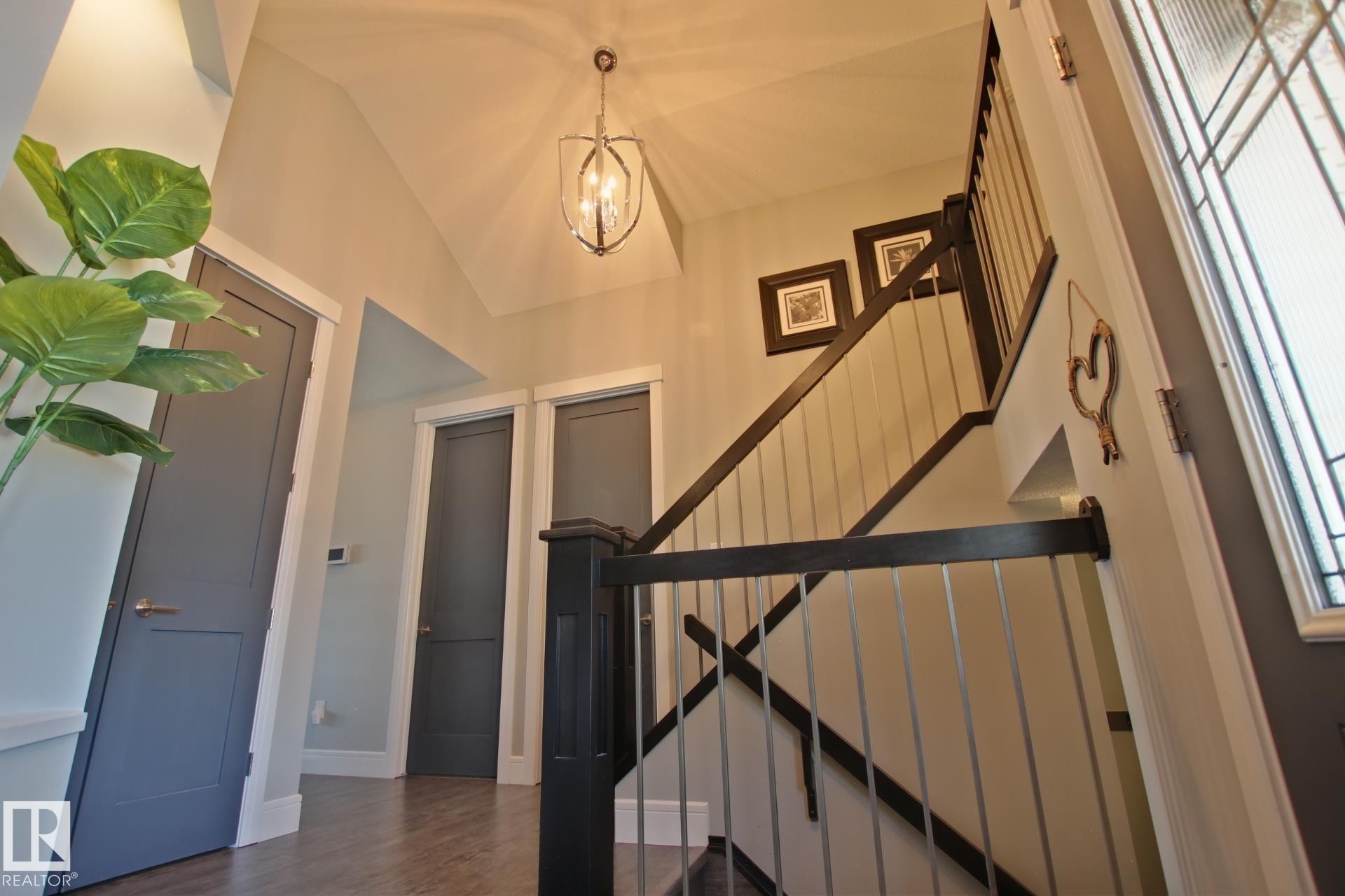 Upgraded railings and vaulted ceilings - 9711 223 Street, Edmonton, AB