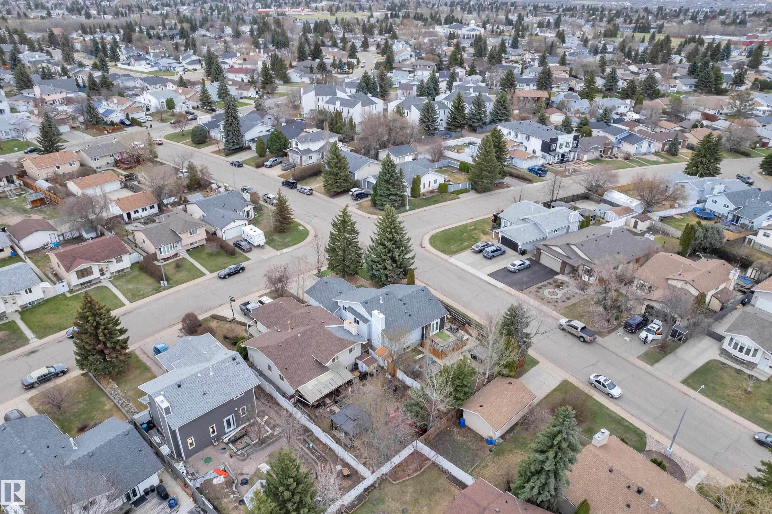 4903 11A Avenue, Edmonton, AB - With View
