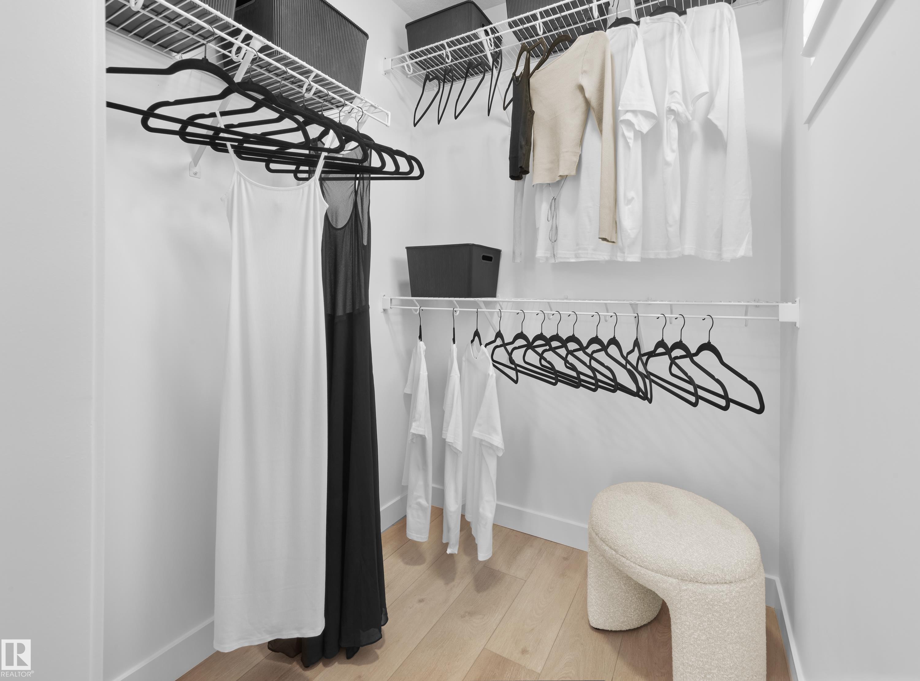 4149 Kinglet Drive, Edmonton, AB - Indoor Photo Showing Other Room