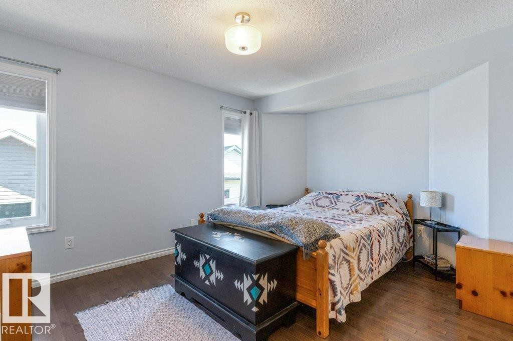 21414 94A Avenue, Edmonton, AB - Indoor Photo Showing Bedroom