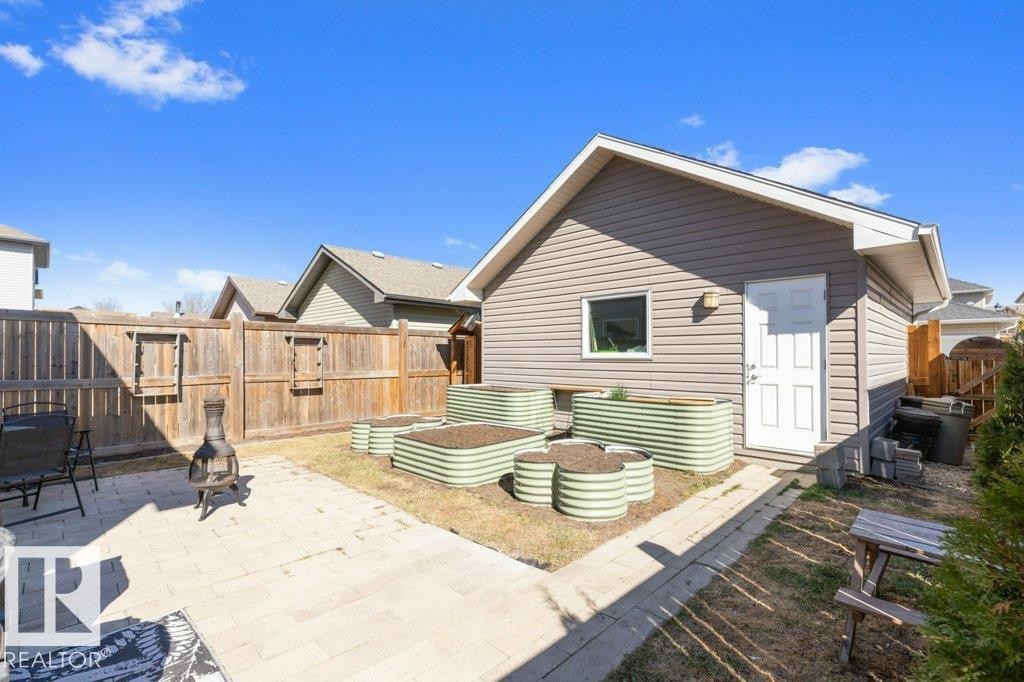 21414 94A Avenue, Edmonton, AB - Outdoor With Exterior