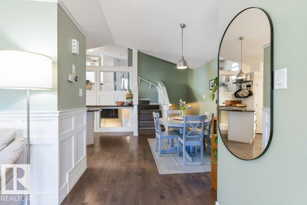 21414 94A Avenue, Edmonton, AB - Indoor Photo Showing Dining Room