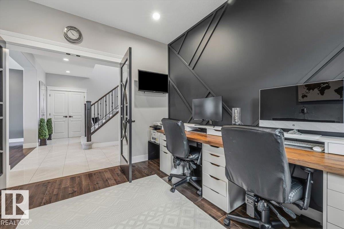 819 Albany Cove, Edmonton, AB - Indoor Photo Showing Office