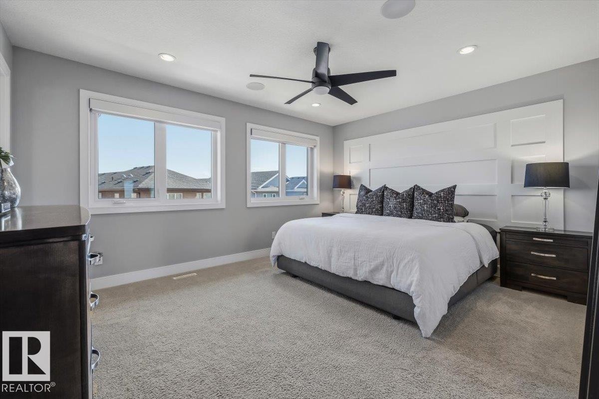 819 Albany Cove, Edmonton, AB - Indoor Photo Showing Bedroom