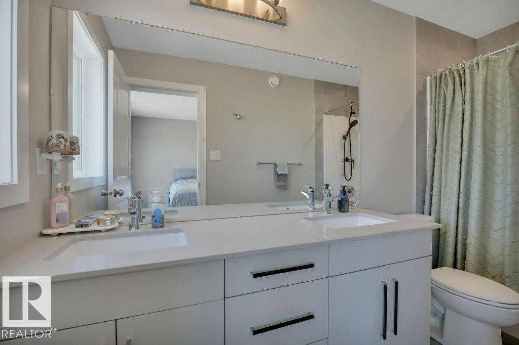 161 Larch Crescent, Leduc, AB - Indoor Photo Showing Bathroom