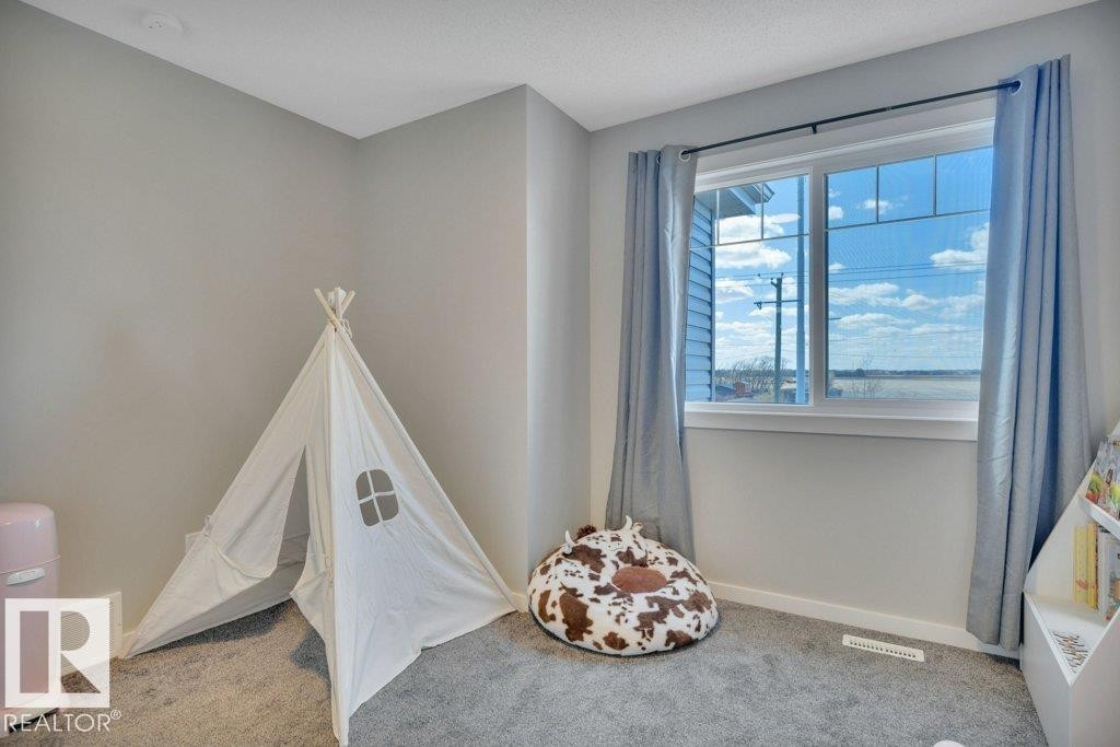 161 Larch Crescent, Leduc, AB - Indoor Photo Showing Other Room