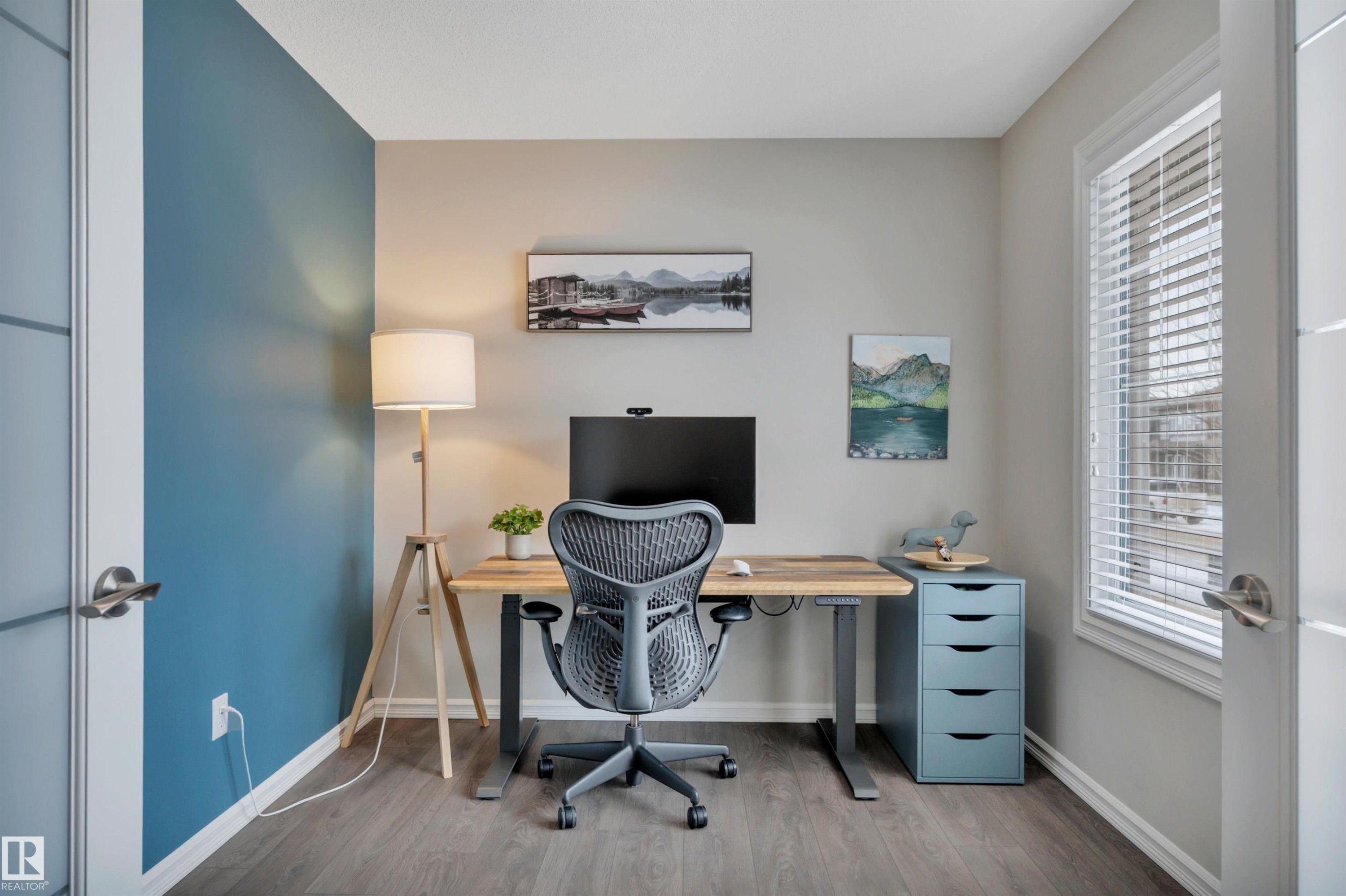 22220 88 Avenue, Edmonton, AB - Indoor Photo Showing Office