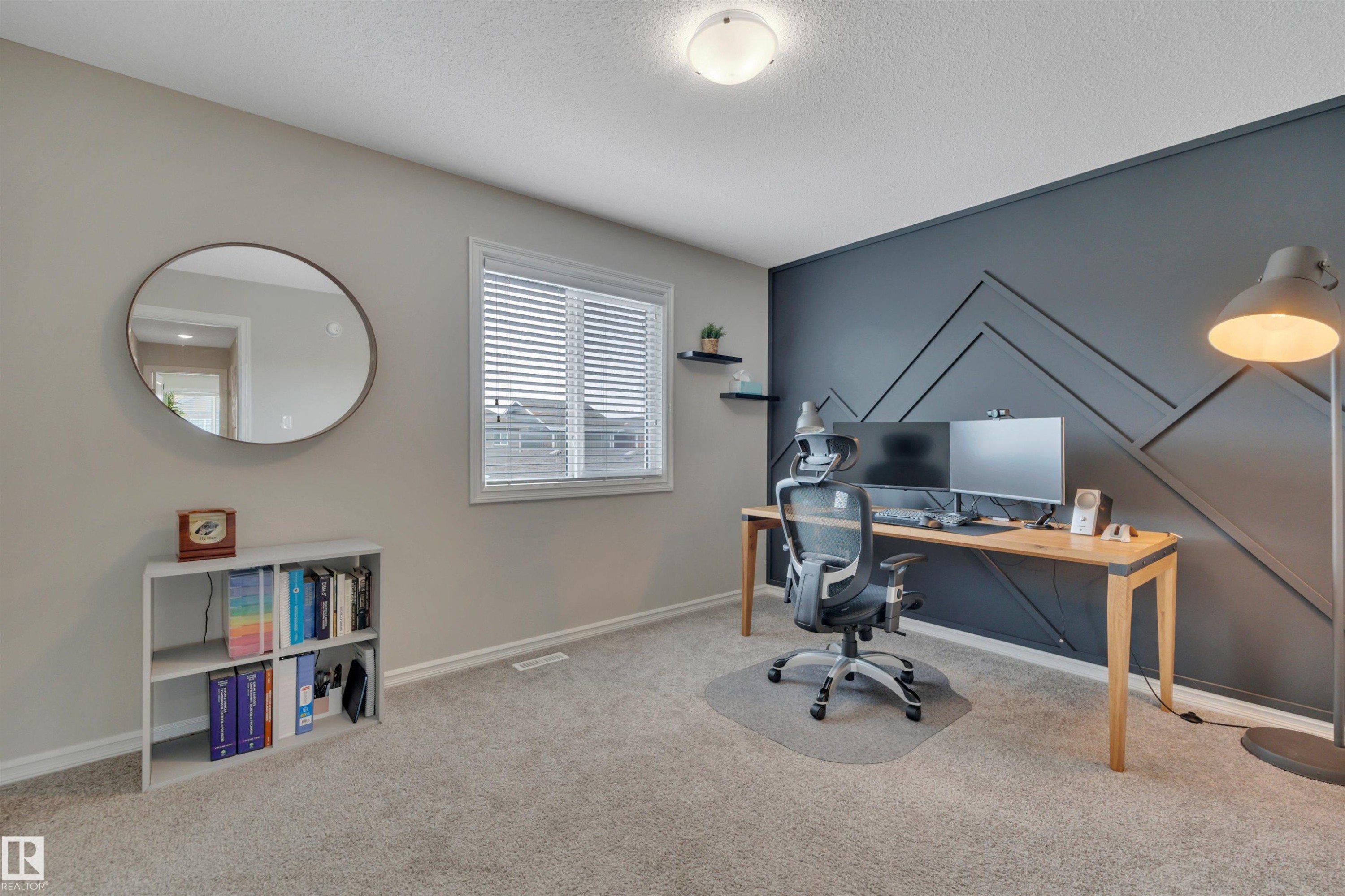 22220 88 Avenue, Edmonton, AB - Indoor Photo Showing Office