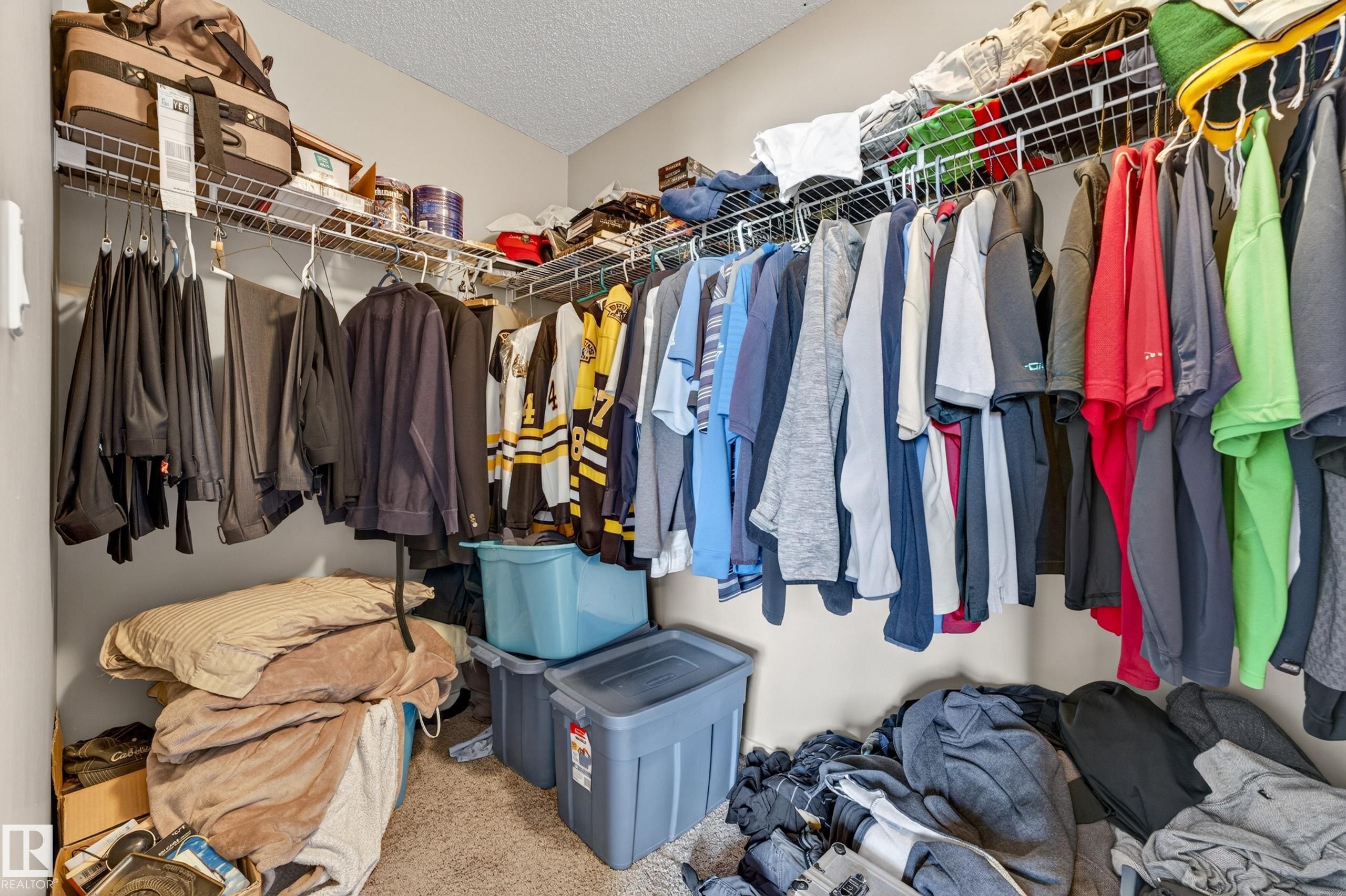 22055 95 Avenue Nw, Edmonton, AB - Indoor With Storage