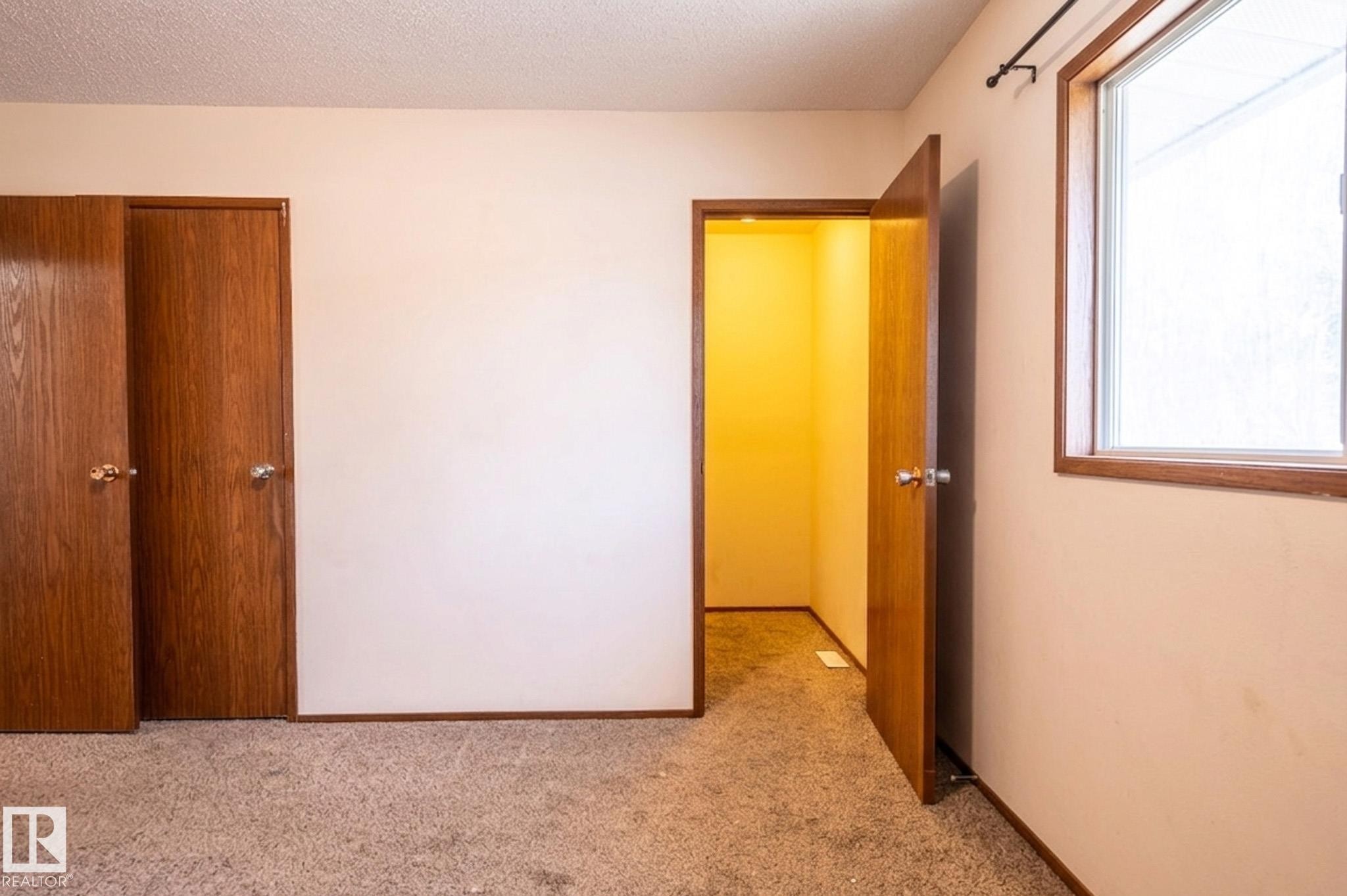 34 Abbey Crescent, St. Albert, AB - Indoor Photo Showing Other Room