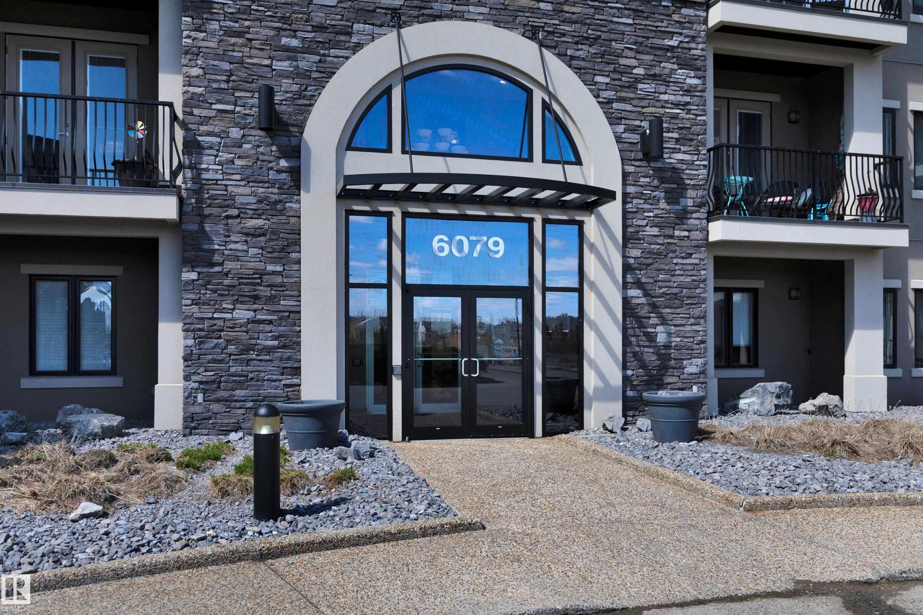 243 6079 Maynard Way, Edmonton, AB - Outdoor With Balcony