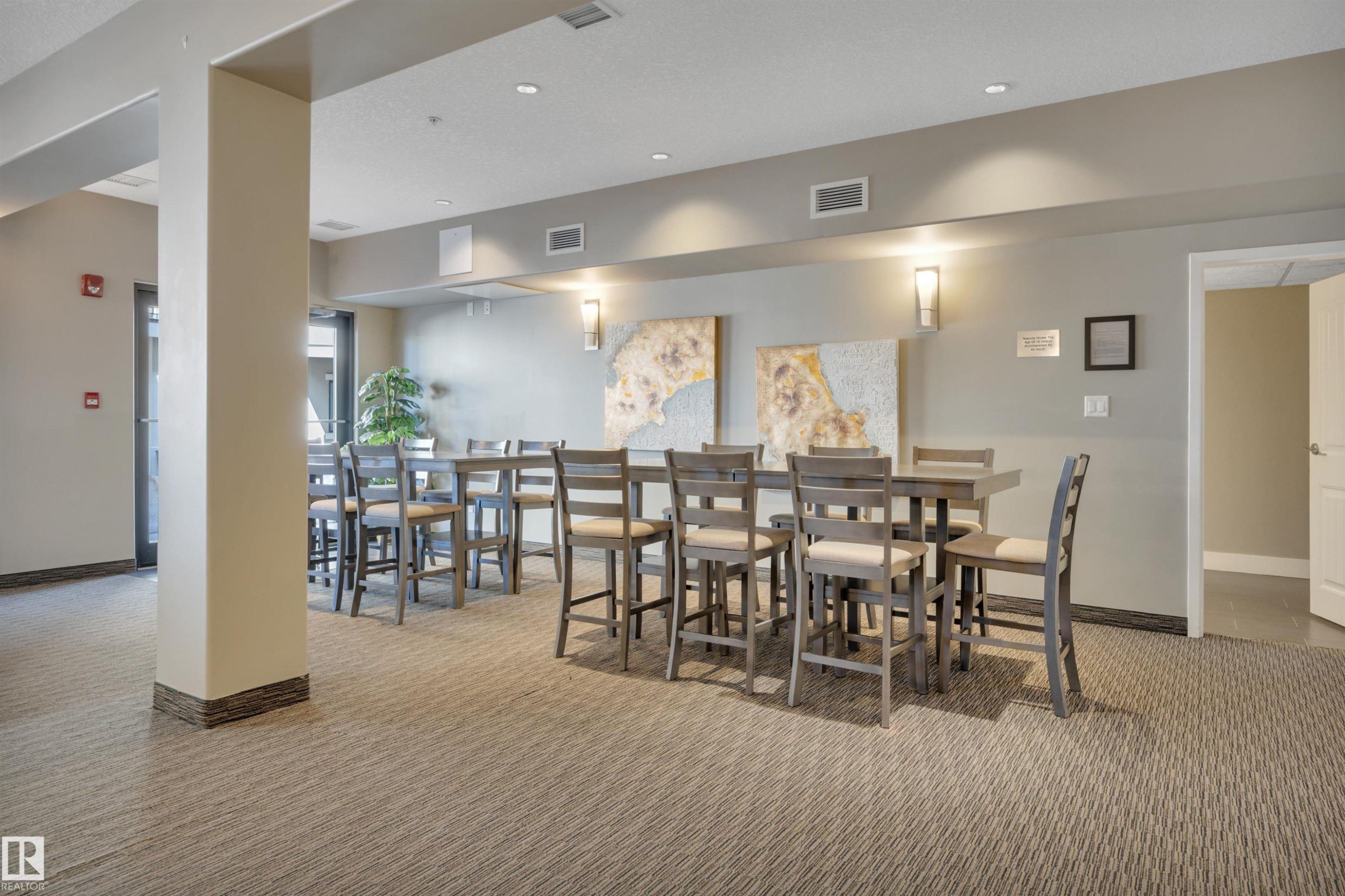 243 6079 Maynard Way, Edmonton, AB - Indoor Photo Showing Dining Room