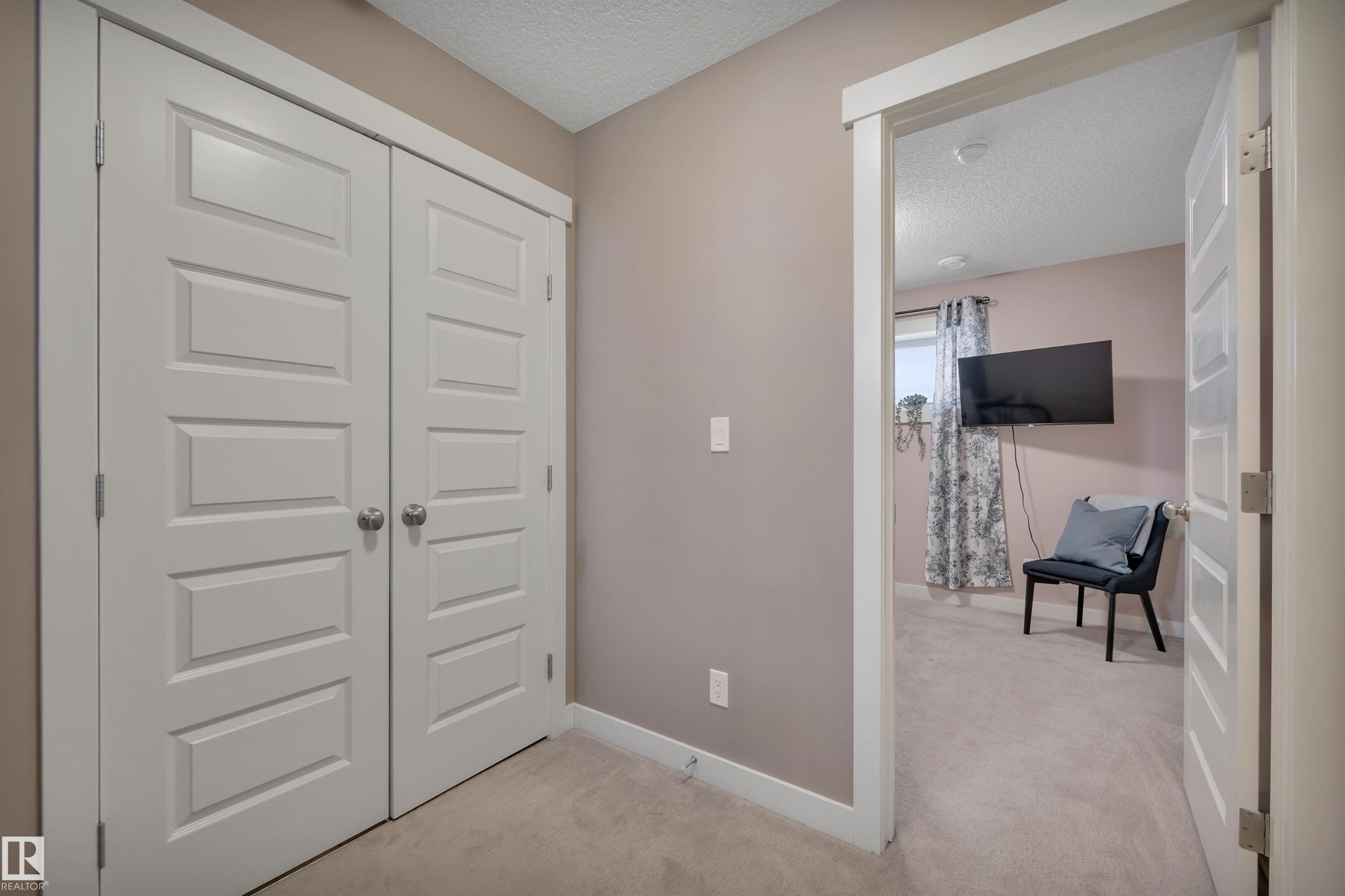 309 401 Southfork Drive, Leduc, AB - Indoor Photo Showing Other Room