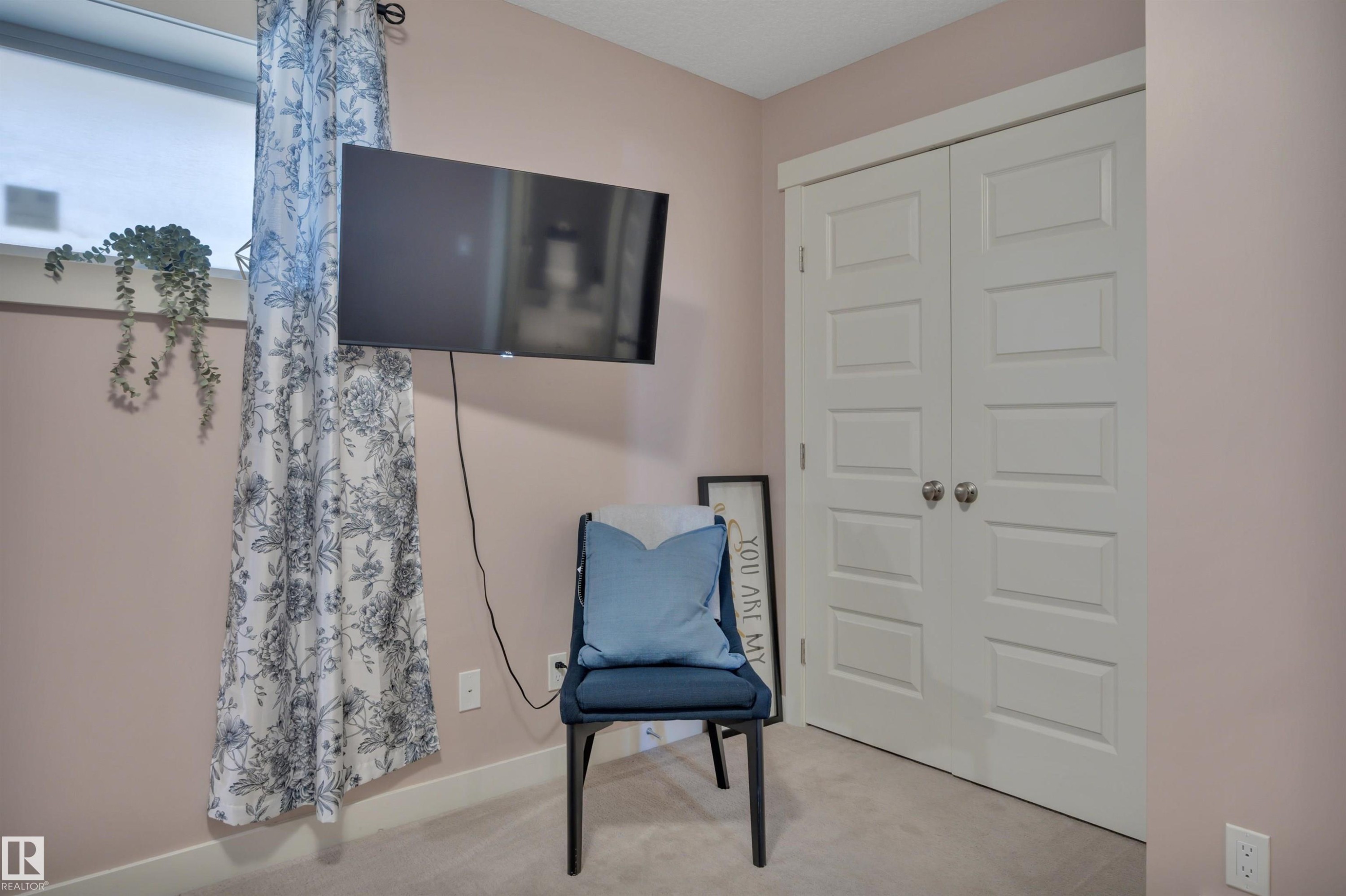 309 401 Southfork Drive, Leduc, AB - Indoor Photo Showing Other Room
