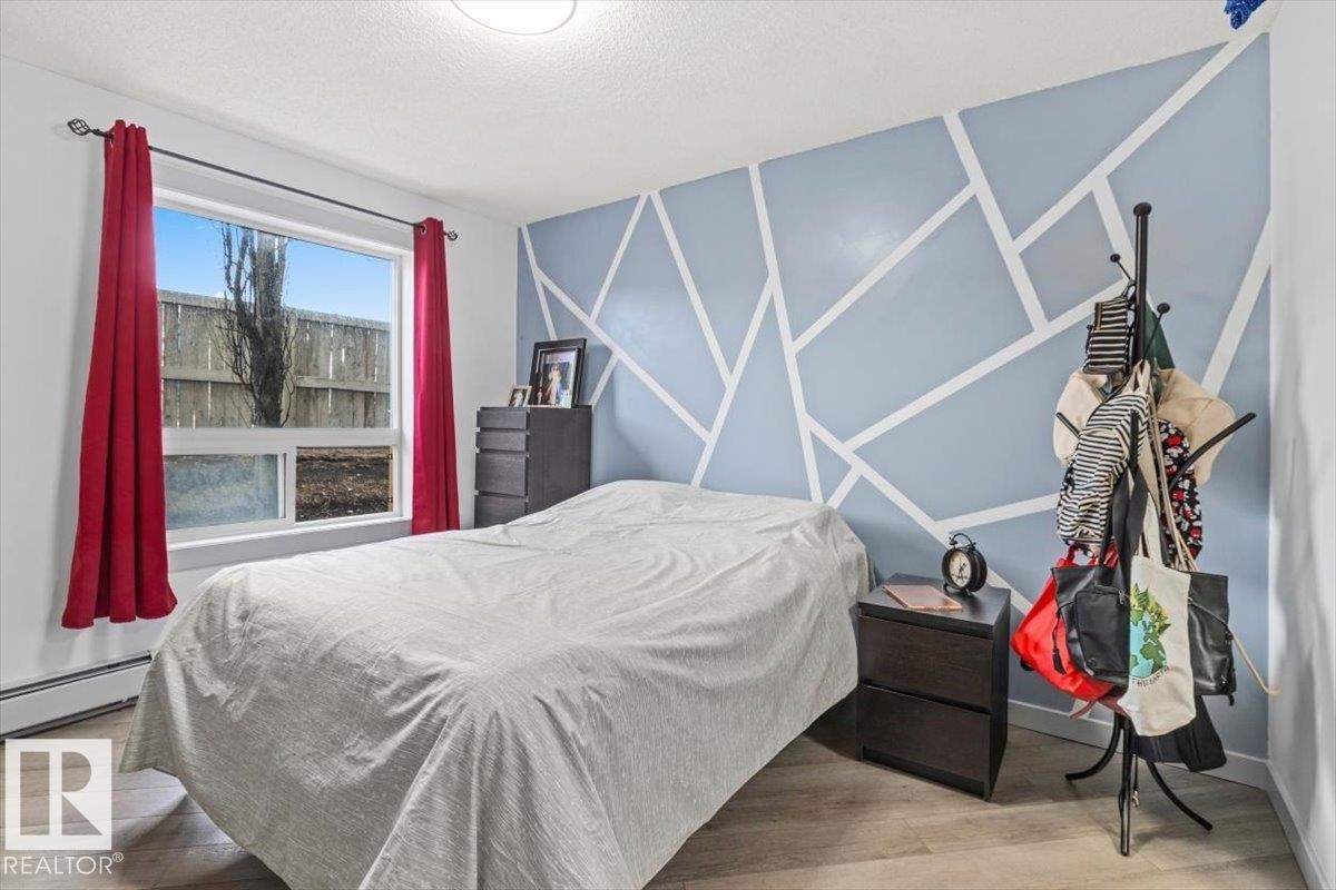 1110 330 Clareview Station Drive, Edmonton, AB - Indoor Photo Showing Bedroom