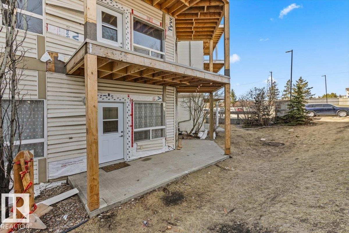 1110 330 Clareview Station Drive, Edmonton, AB - Outdoor