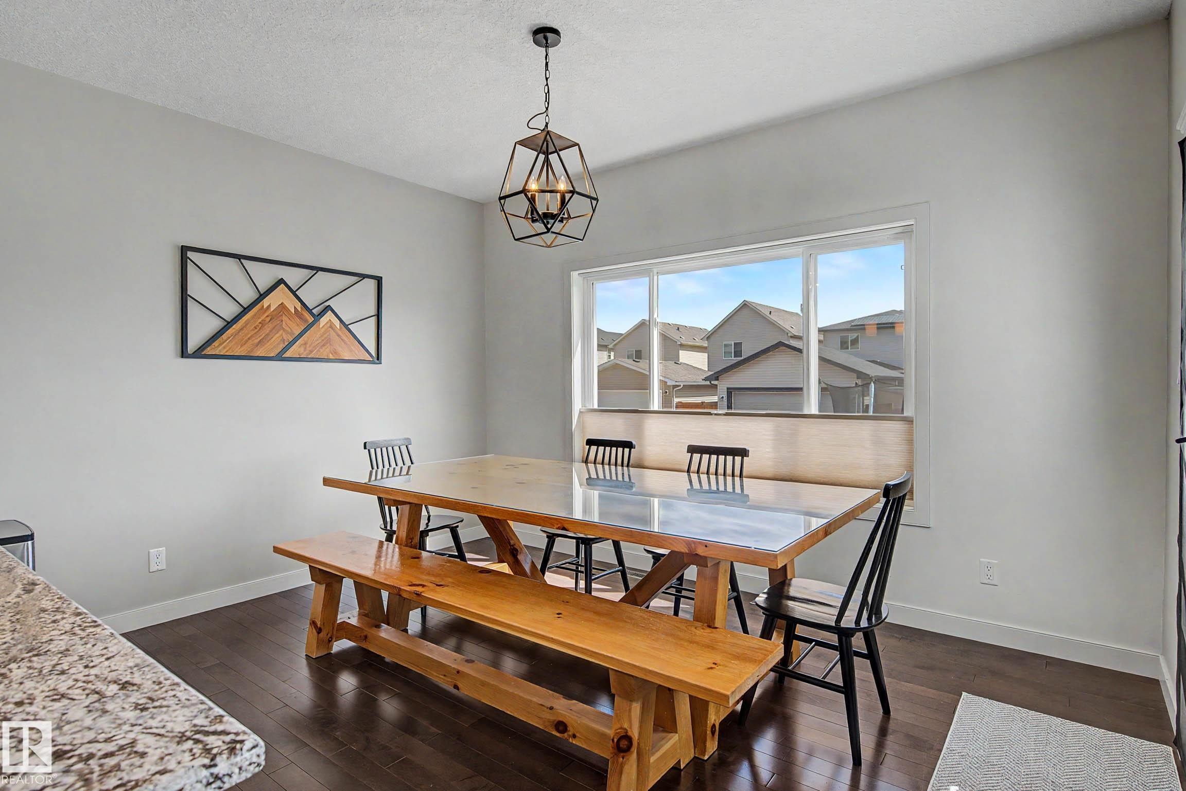 9483 227 Street, Edmonton, AB - Indoor Photo Showing Dining Room