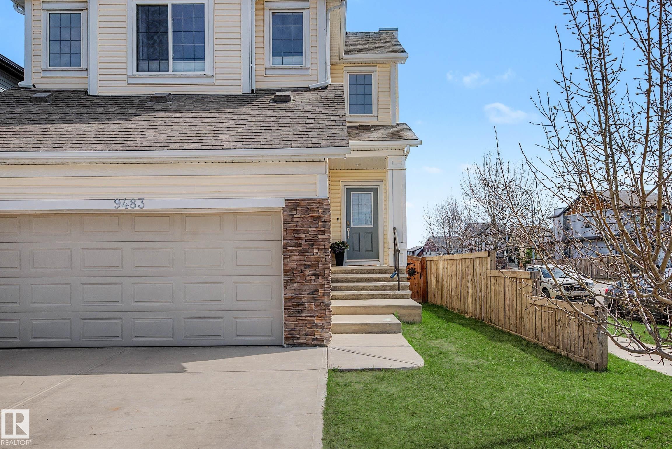 9483 227 Street, Edmonton, AB - Outdoor
