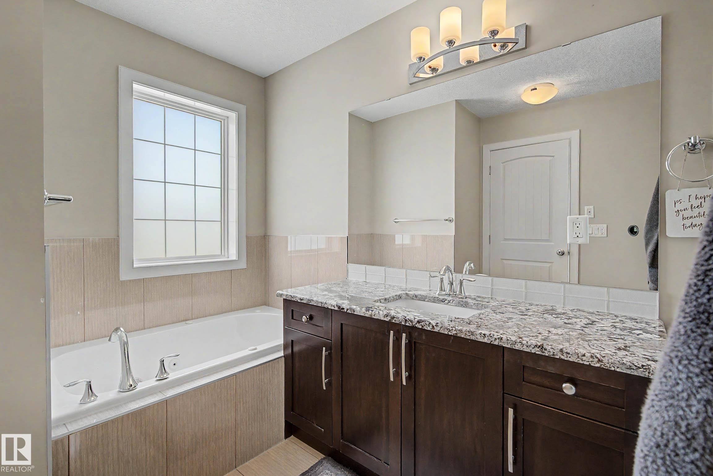 9483 227 Street, Edmonton, AB - Indoor Photo Showing Bathroom
