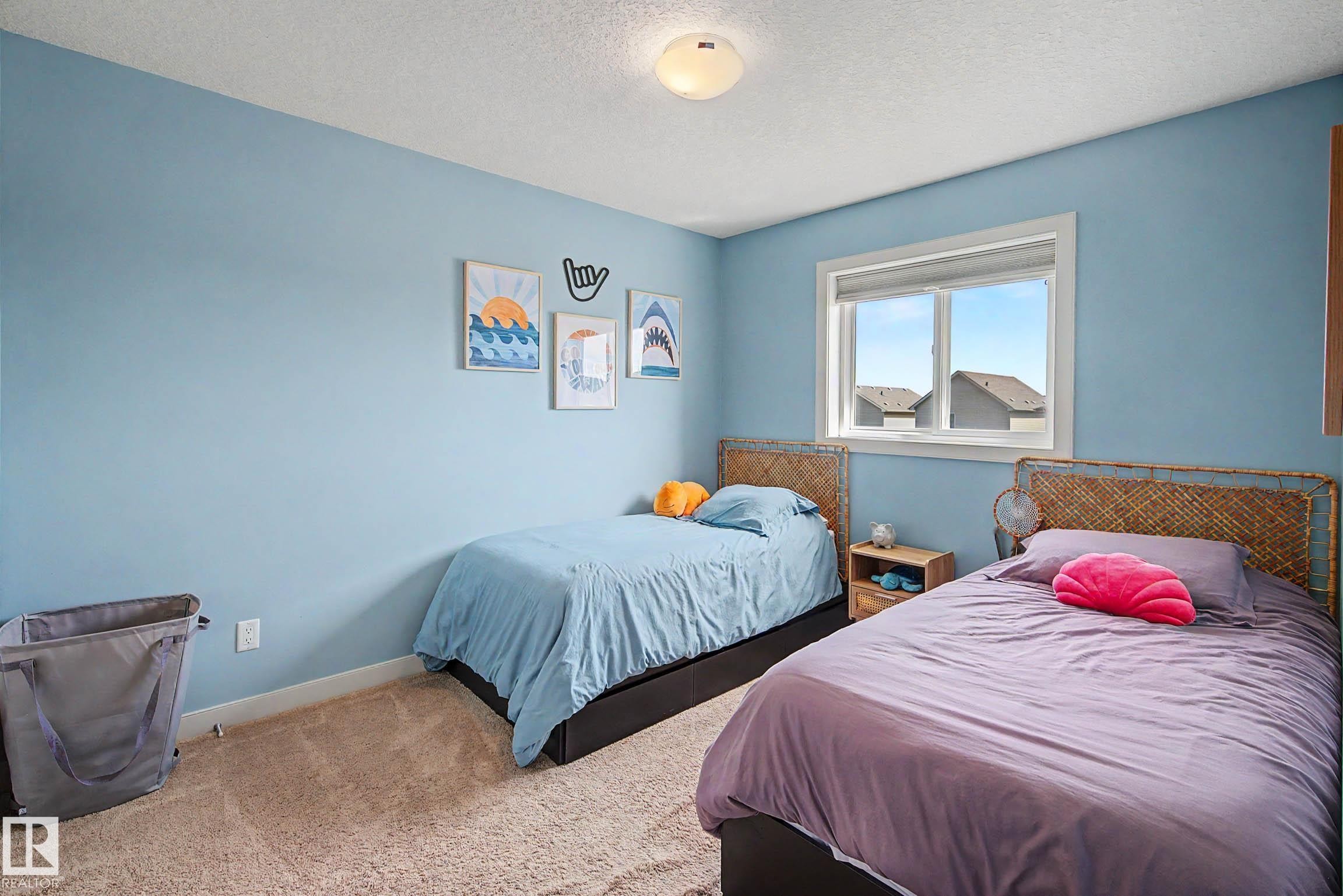 9483 227 Street, Edmonton, AB - Indoor Photo Showing Bedroom
