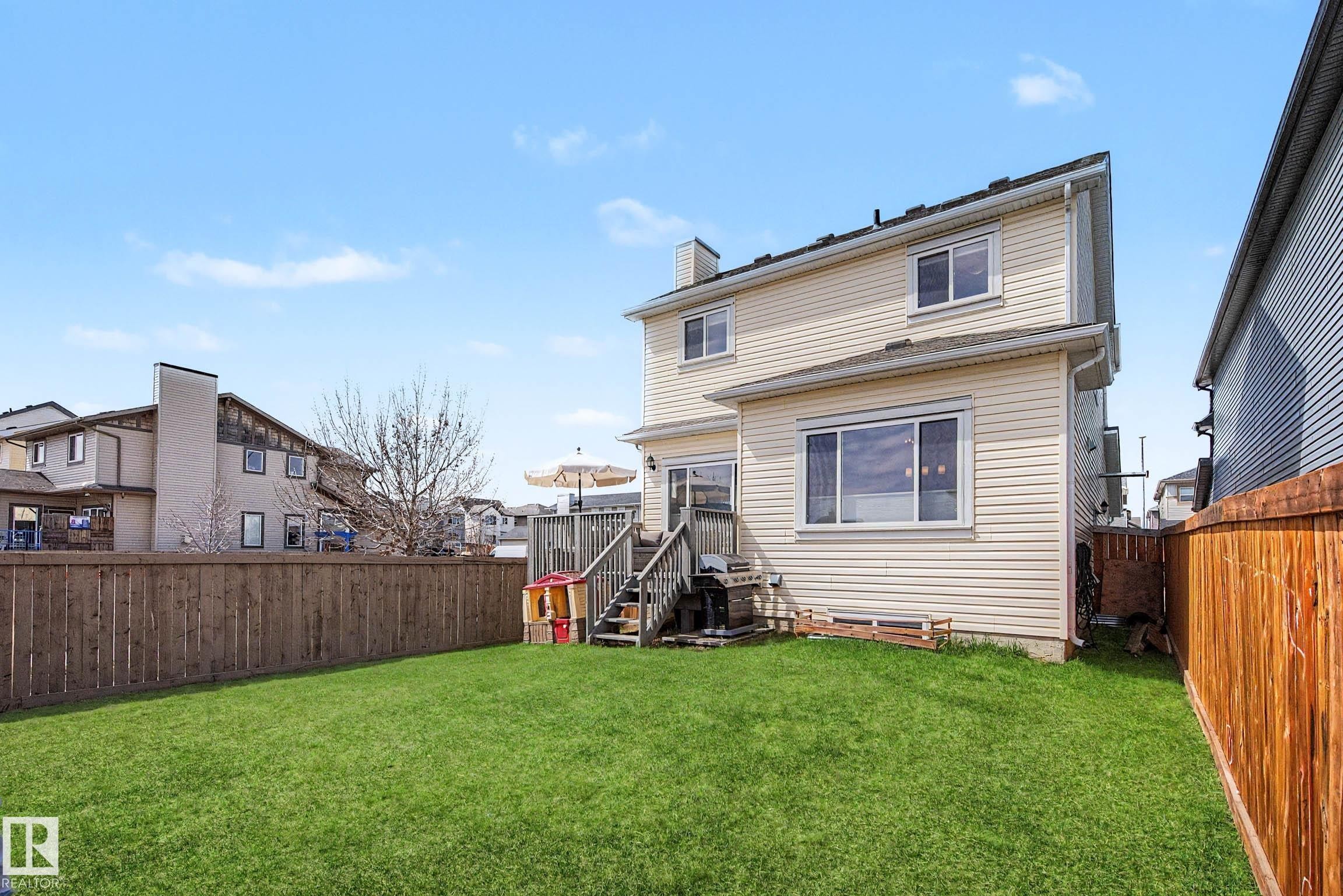9483 227 Street, Edmonton, AB - Outdoor