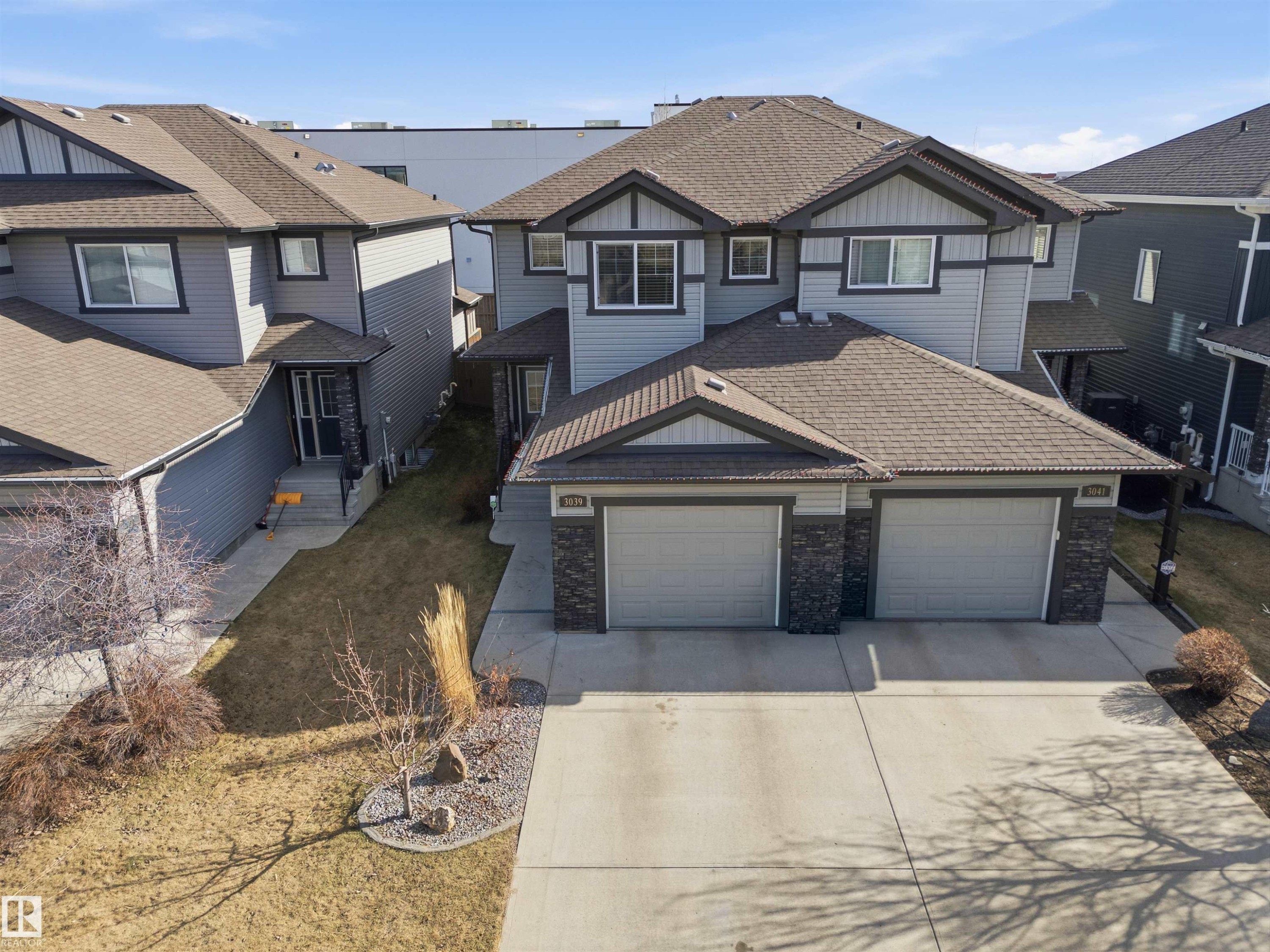 3039 Harvey Cr, Edmonton, AB - Outdoor With Facade