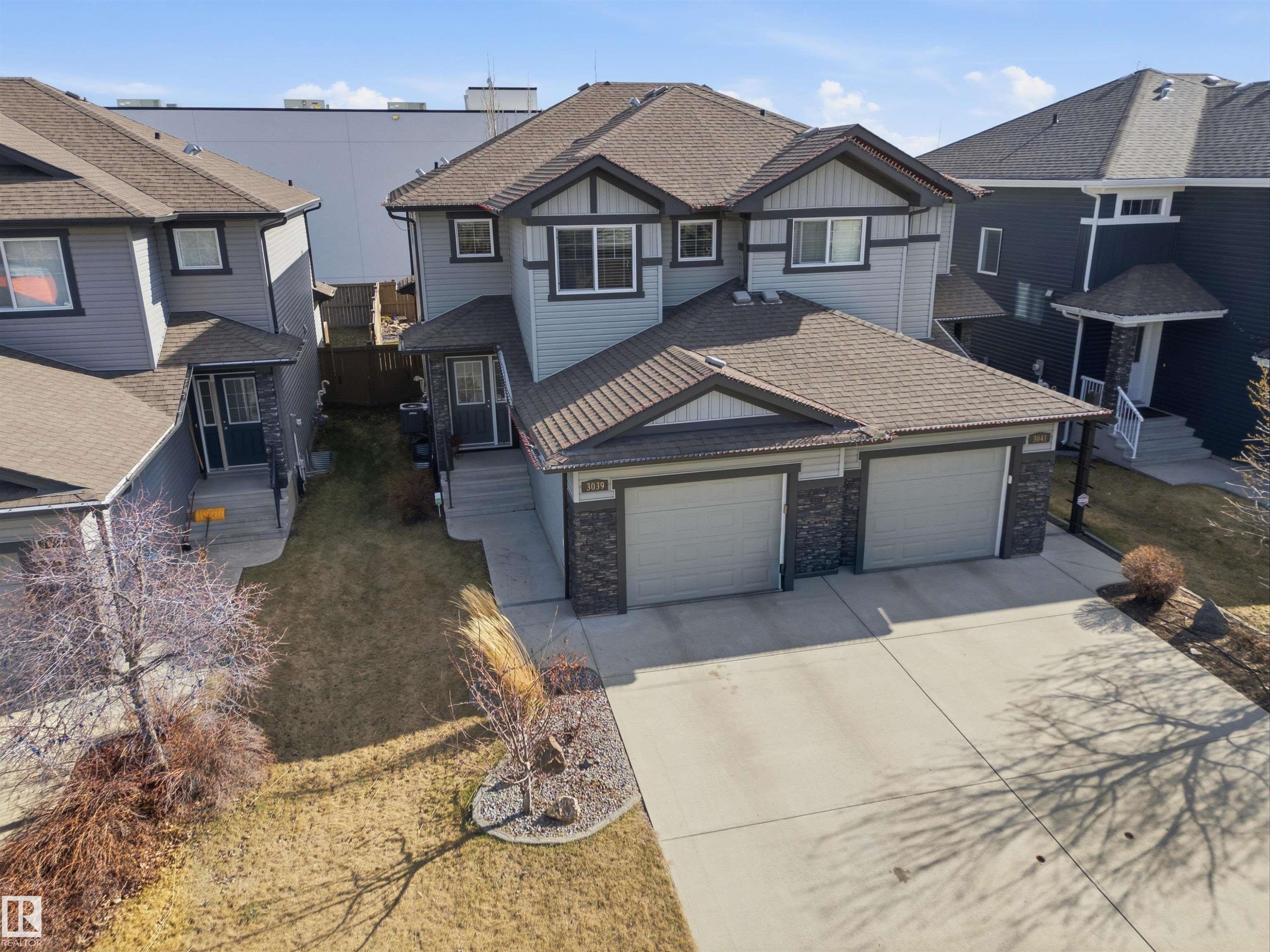 3039 Harvey Cr, Edmonton, AB - Outdoor