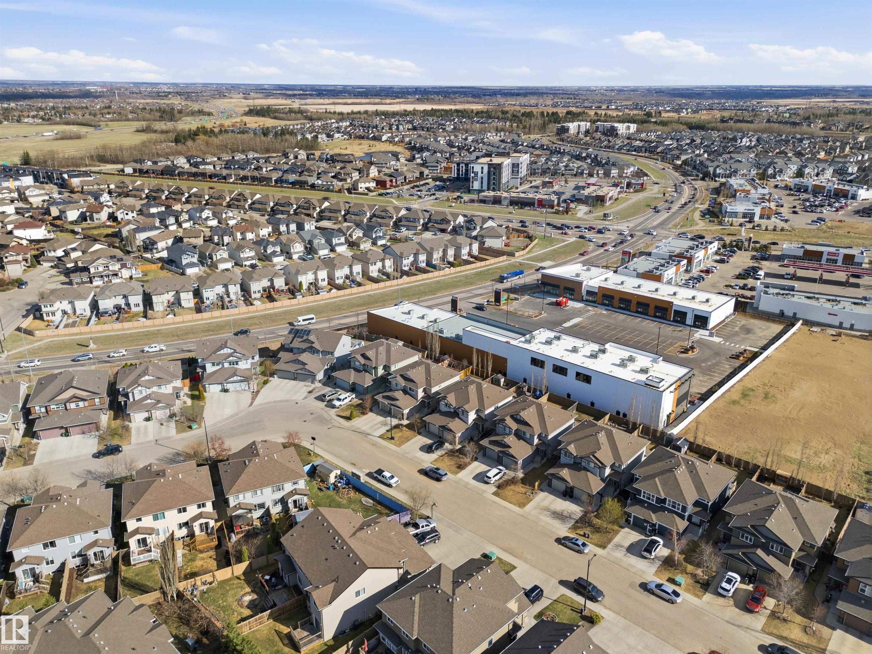 3039 Harvey Cr, Edmonton, AB - Outdoor With View
