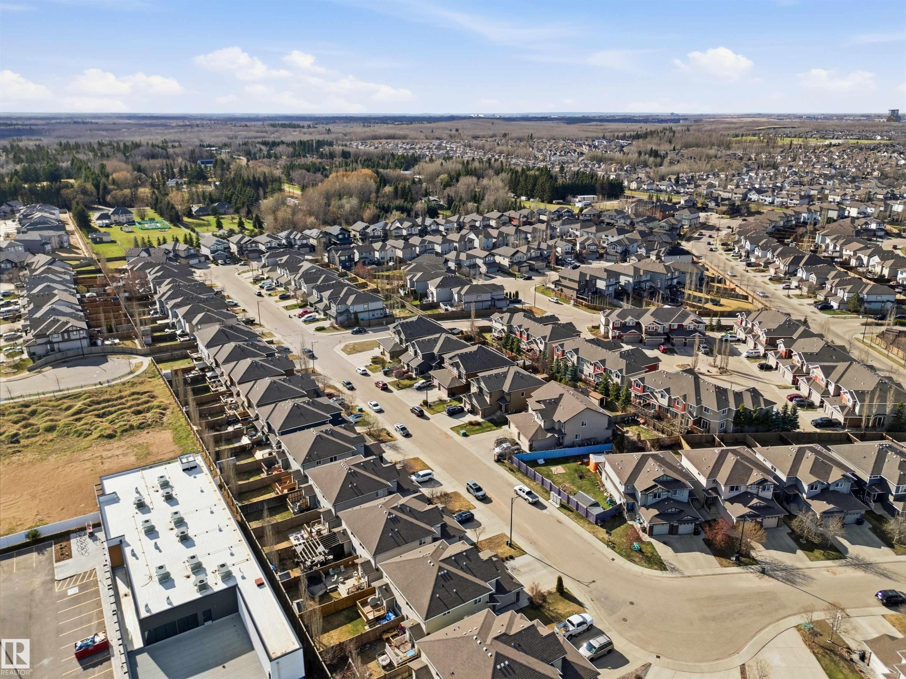 3039 Harvey Cr, Edmonton, AB - Outdoor With View