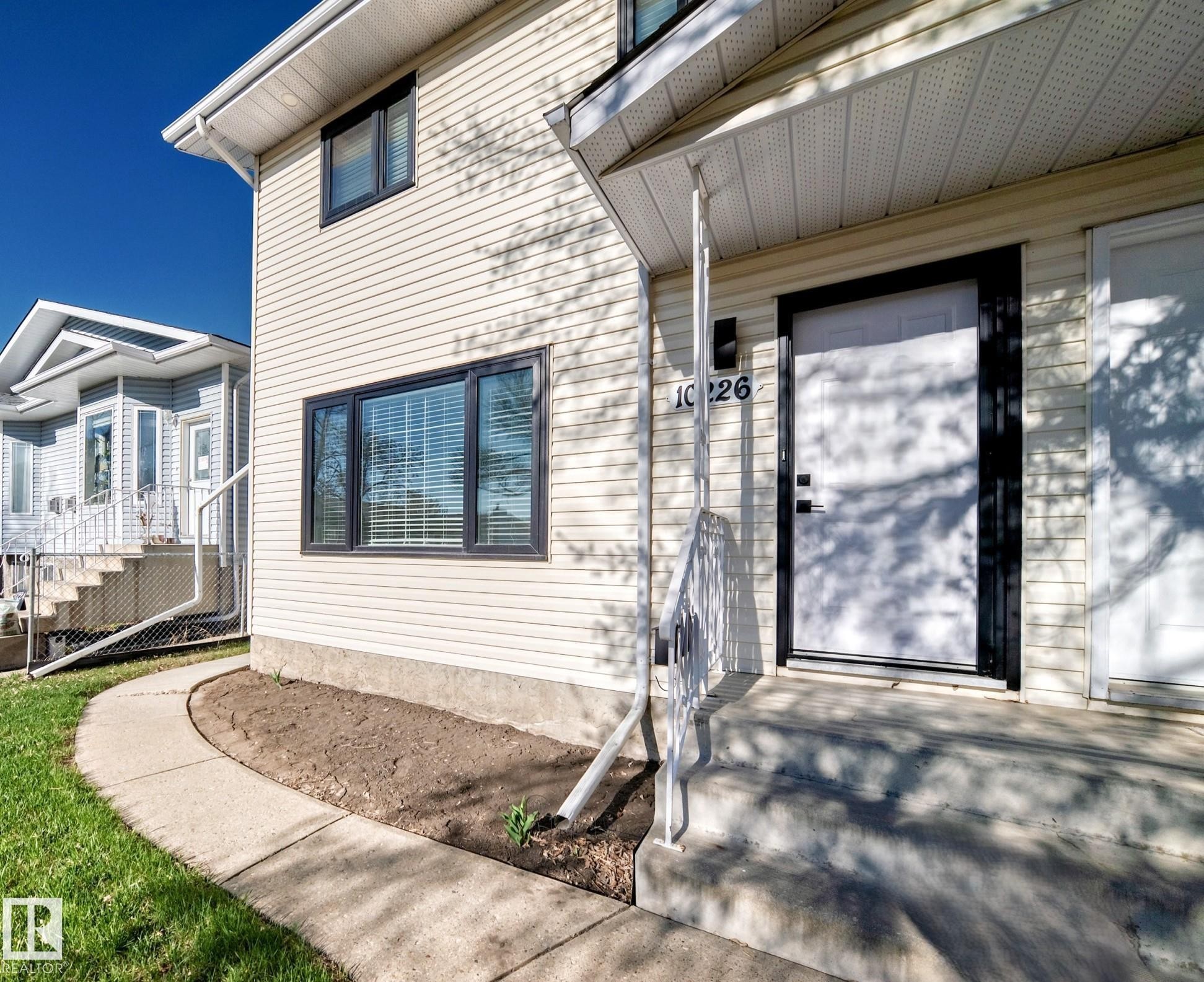 10226 152 Street, Edmonton, AB - Outdoor
