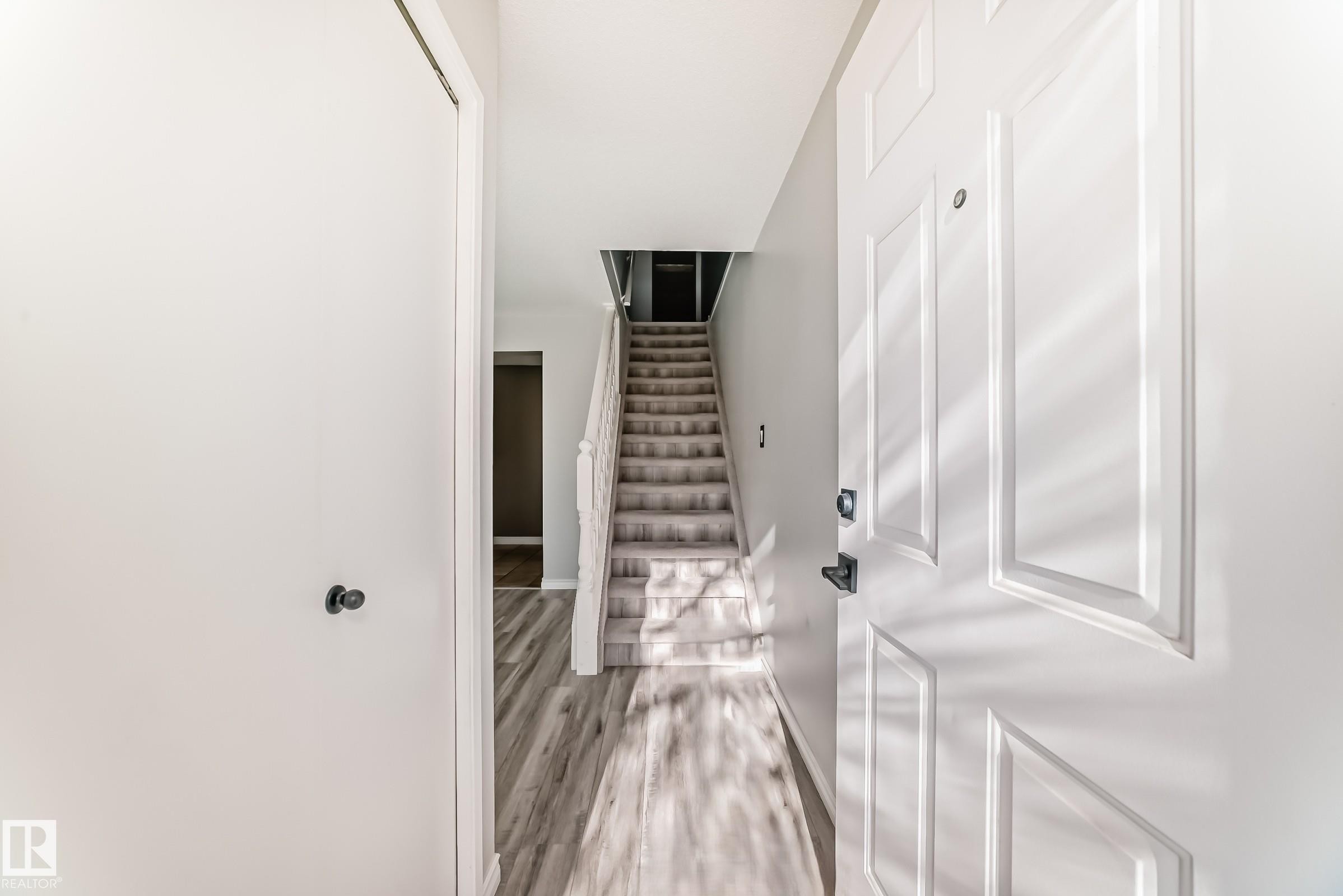 10226 152 Street, Edmonton, AB - Indoor Photo Showing Other Room